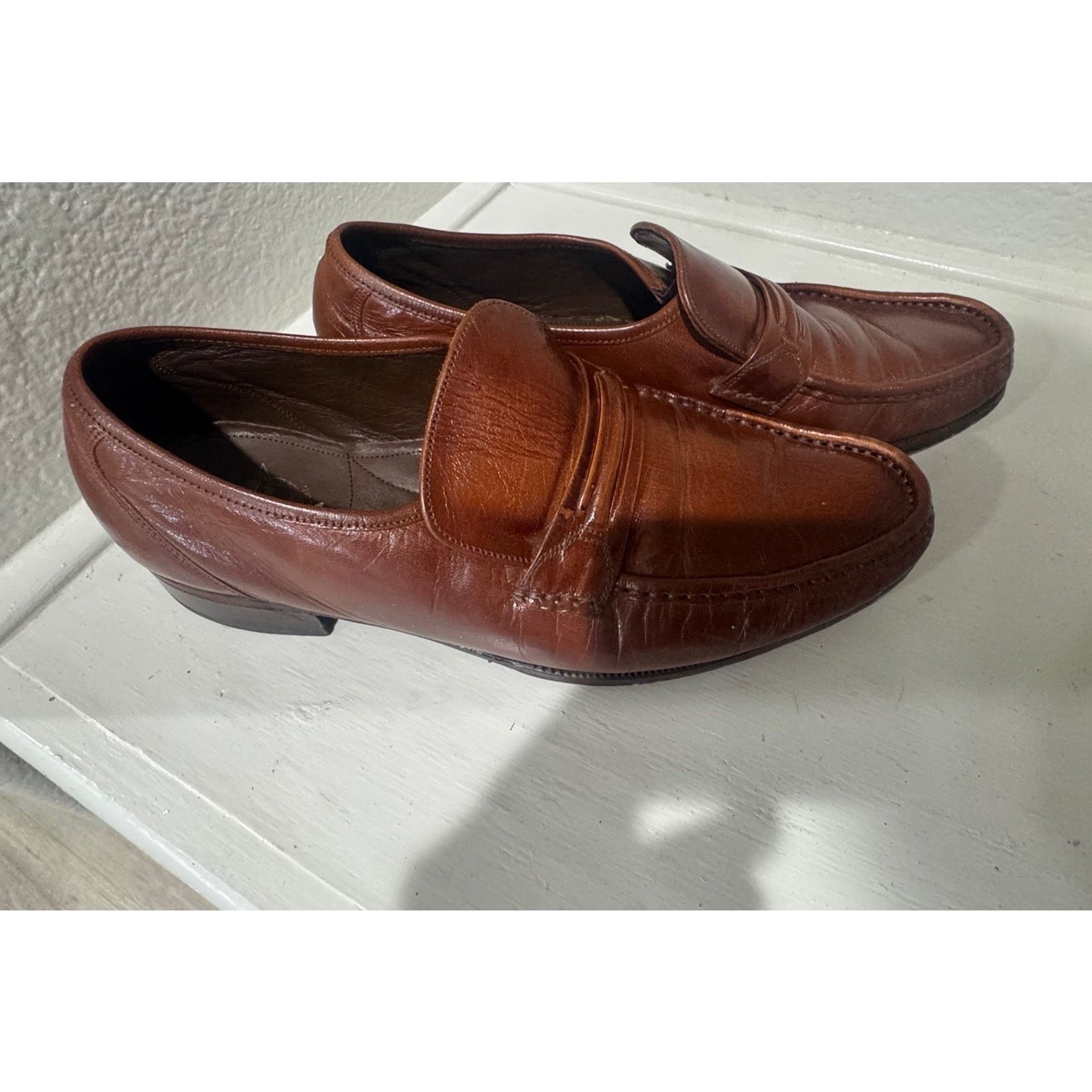 Florsheim Vintage Florsheim Dress Loafers Men’s brown Leather Slip Ons Size US 8.5 / EU 41-42 - 2 Thumbnail