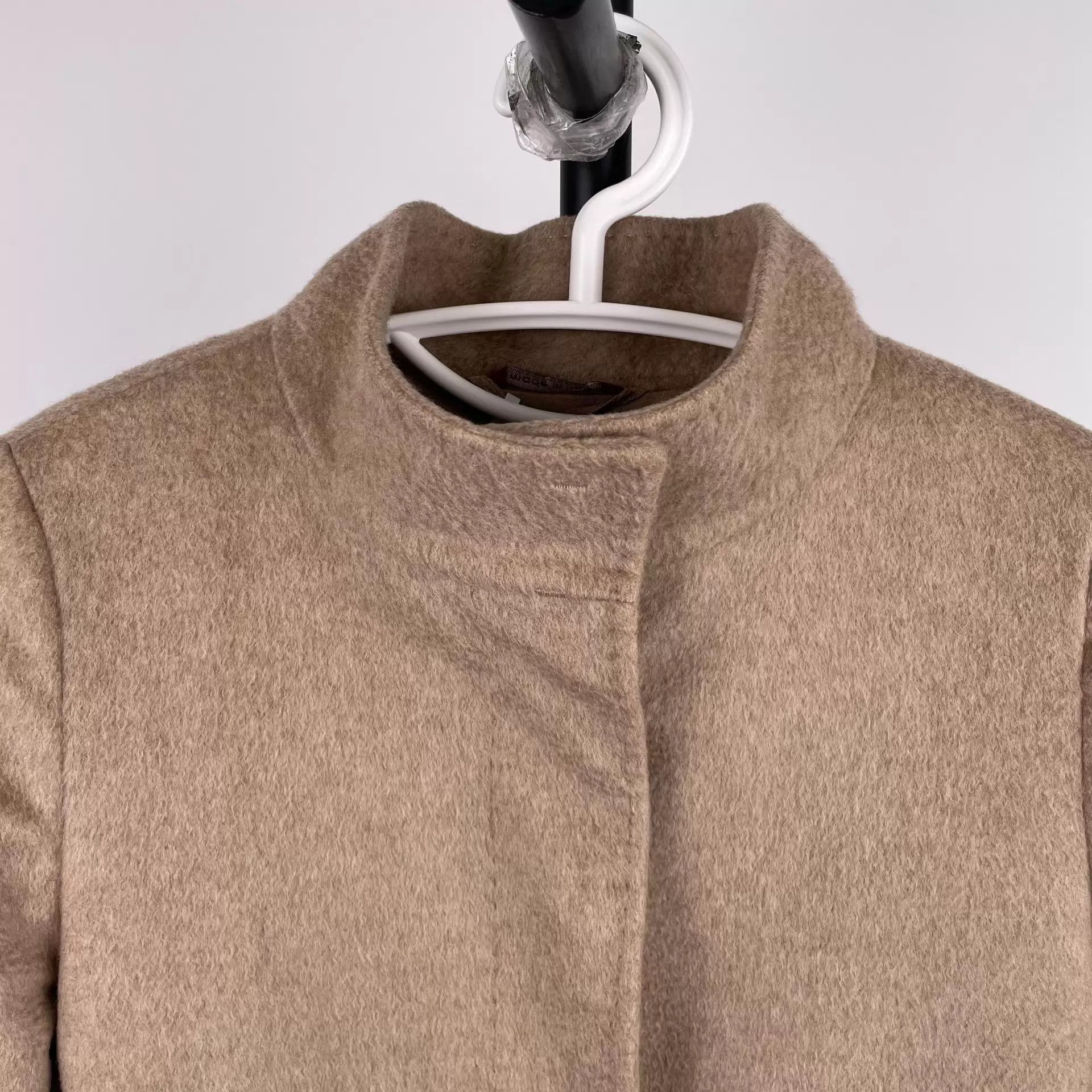 Max Mara Max Mara Women's Camel Cashmere Coat 155/80A Size XS / US 0-2 / IT 36-38 - 7 Thumbnail