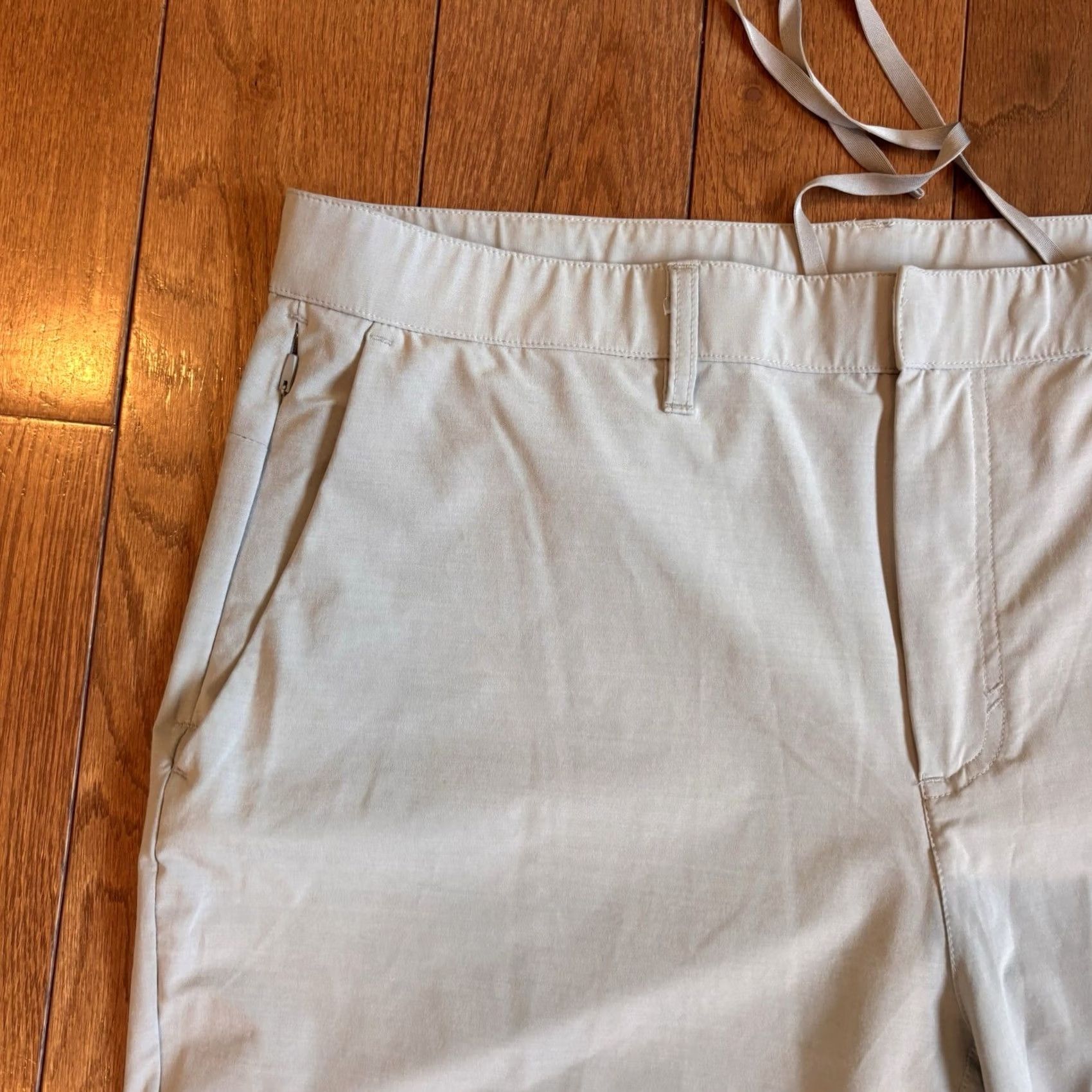 Fabletics Fabletics The Only Pant Performance Pants Chinos Golf Gray sz XL Mens Size US 36 / EU 52 - 4 Thumbnail