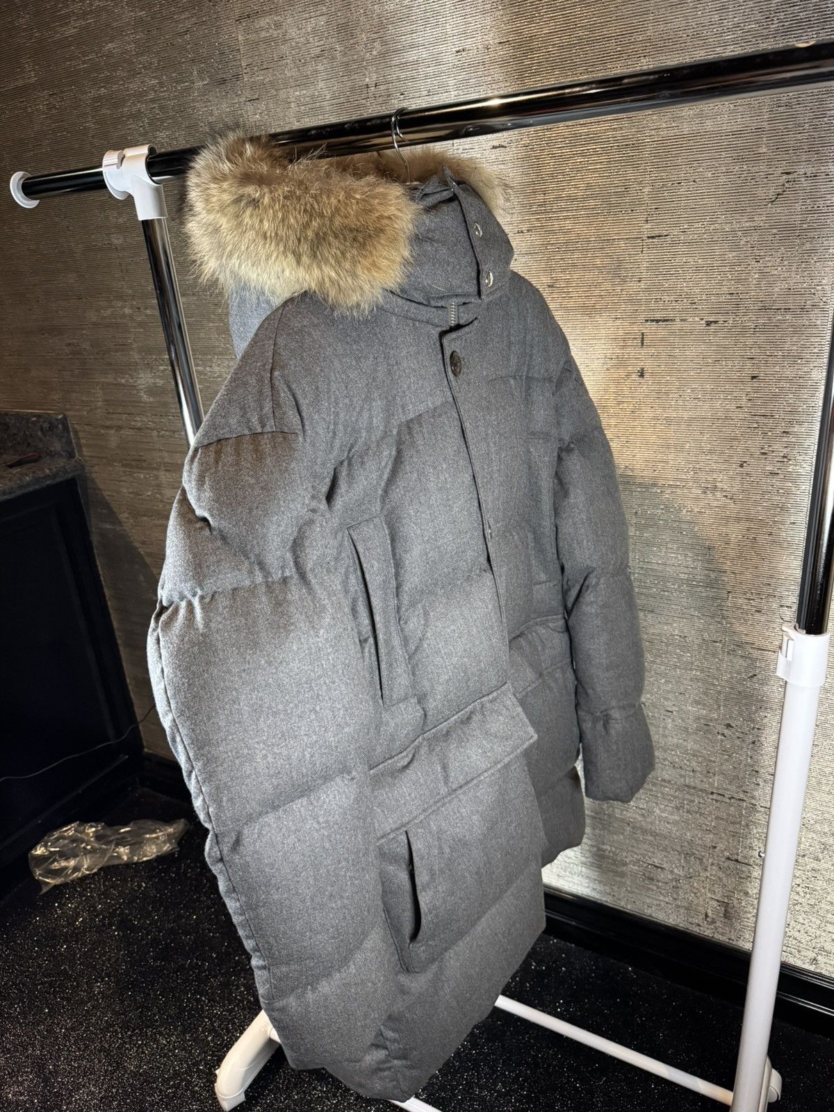 Moncler Moncler Vilaine Longline Fur-Trim Parka Size US XXL / EU 58 / 5 - 5 Thumbnail