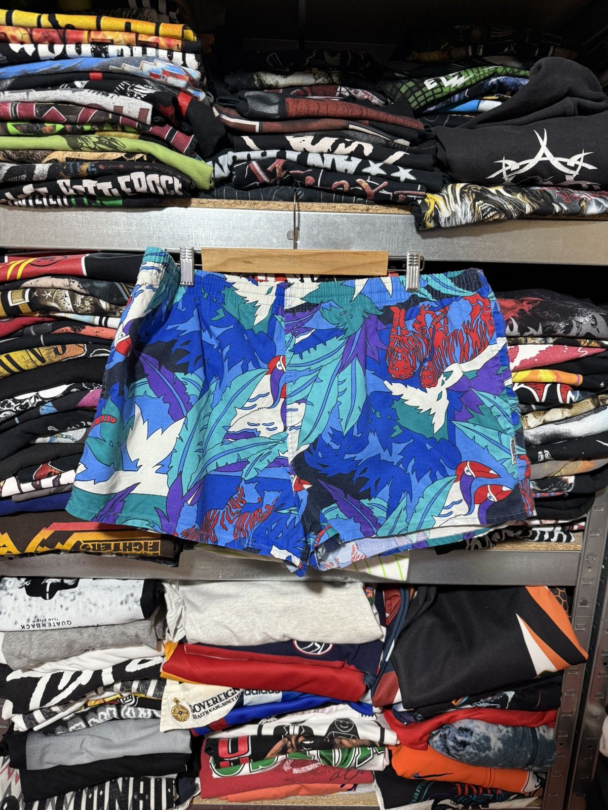 Puma Vintage 90’s Puma Hawaiian Beach Nylon Swim Retro Shorts Size US 34 / EU 50 - 1 Thumbnail