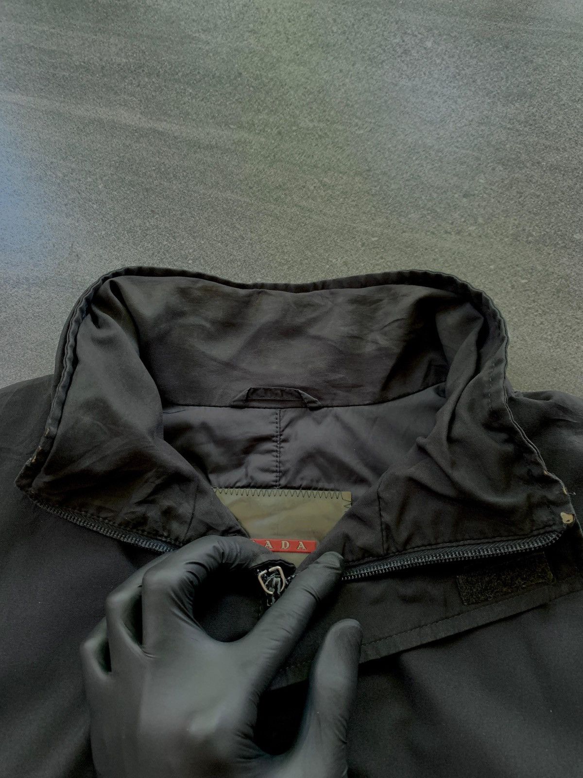 Prada FREE TAX! 2000s Red Tab Detachable Hood Goretex Jacket Size US S / EU 44-46 / 1 - 10 Thumbnail