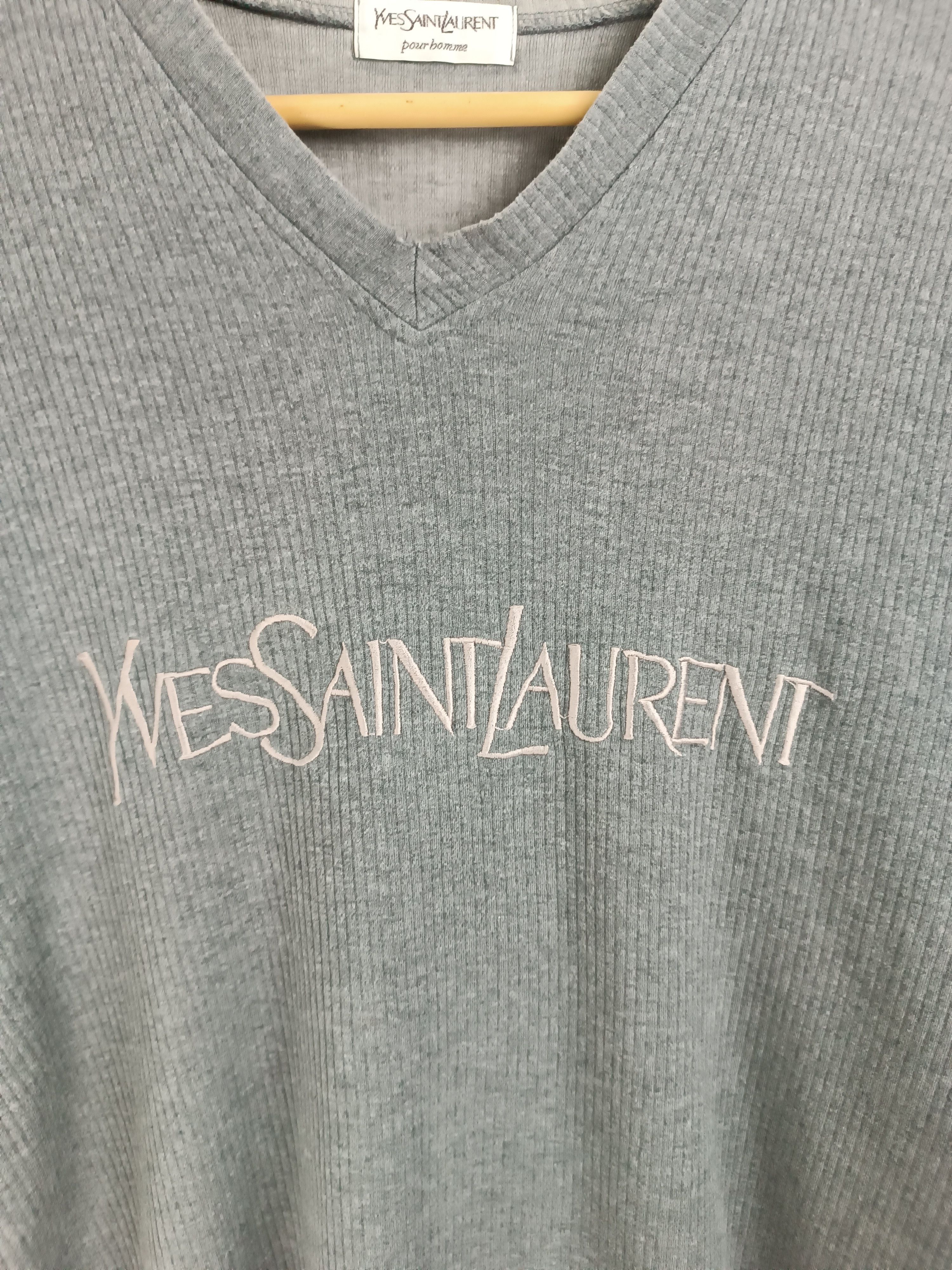 Vintage VINTAGE 90'S DISTRESSED YVES SAINT LAURENT DESIGNER TEE Size US M / EU 48-50 / 2 - 10 Thumbnail