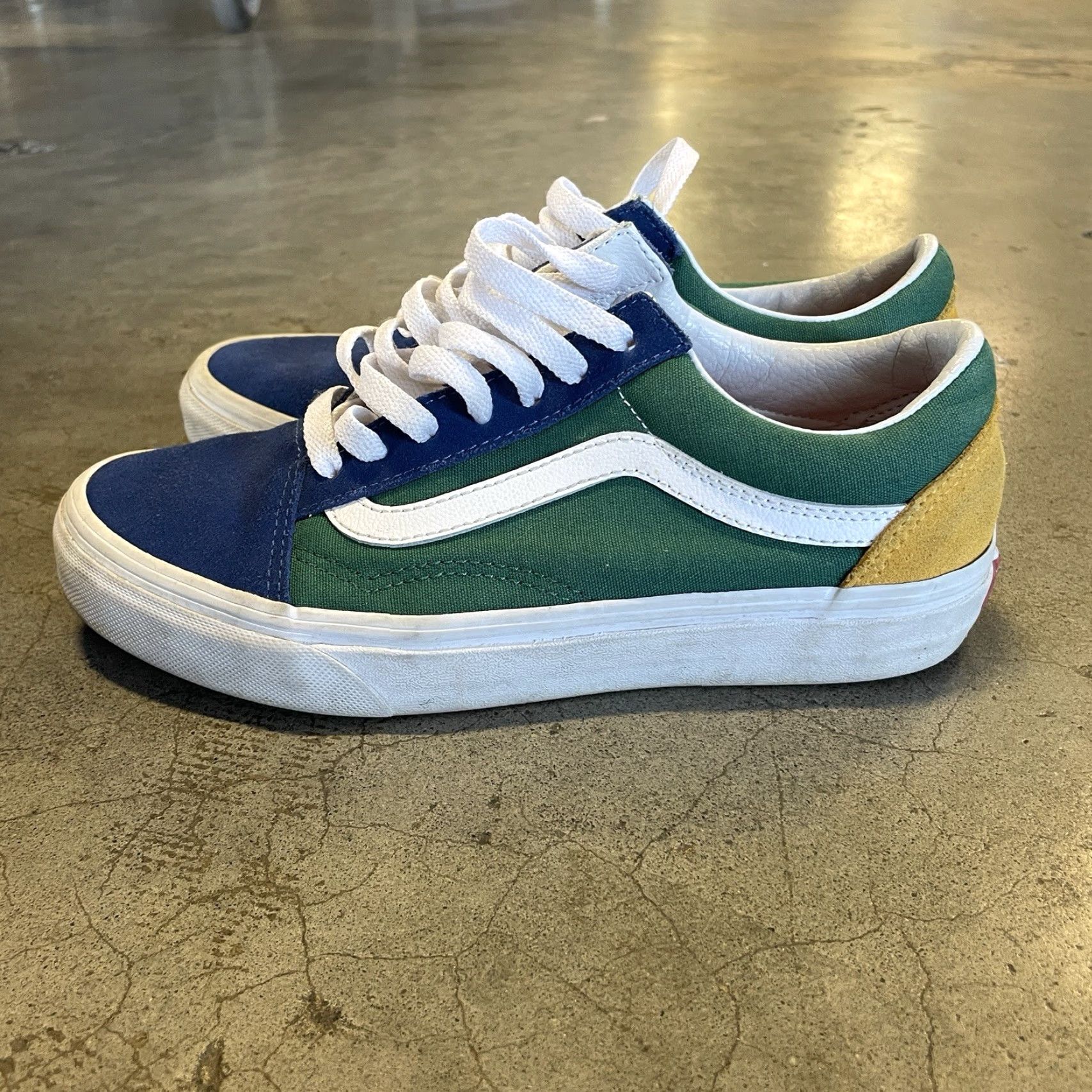 Vans Vans Old Skool Womens Size 7 Multicolor Colorblock Sneaker Size US 7 / IT 37 - 4 Thumbnail
