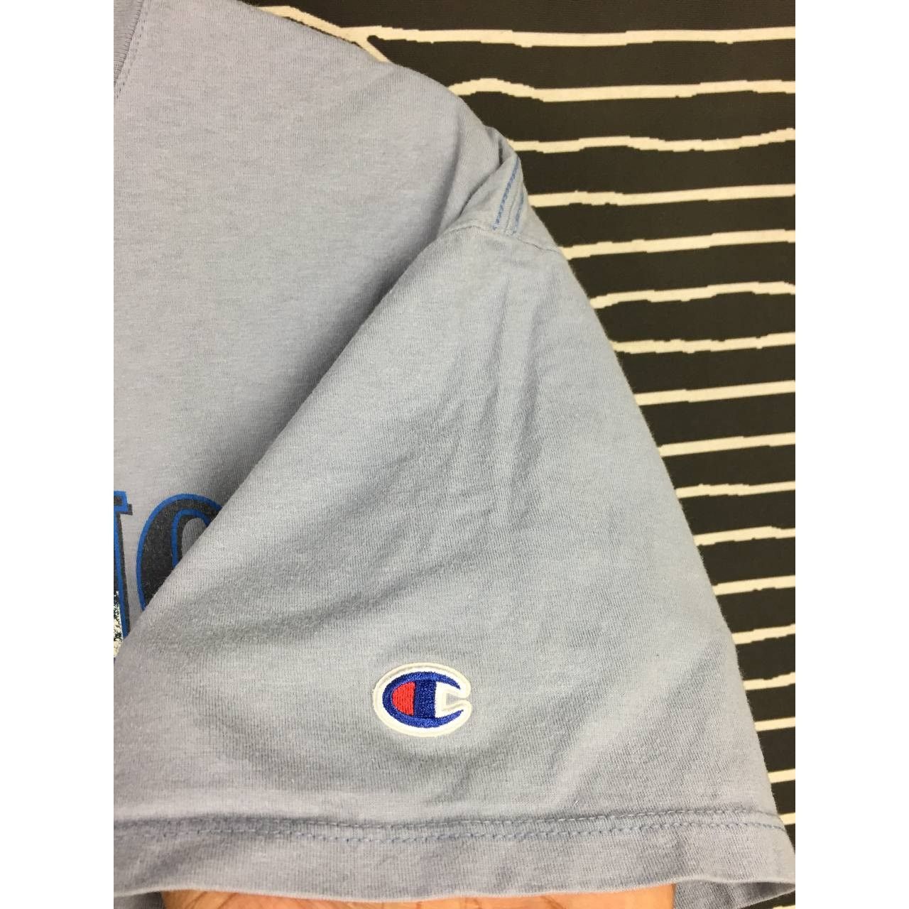 Champion Champion Authentic Athleticwear Spell Out Tee Size US L / EU 52-54 / 3 - 8 Thumbnail