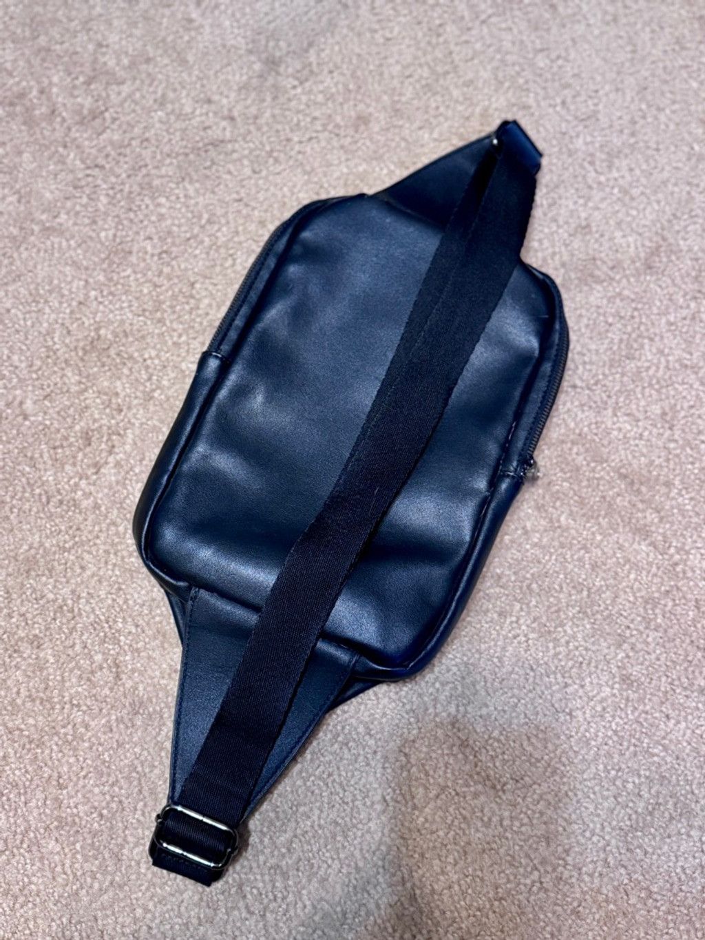 The Unbranded Brand Black Leather Sling Bag Large Size ONE SIZE - 2 Thumbnail