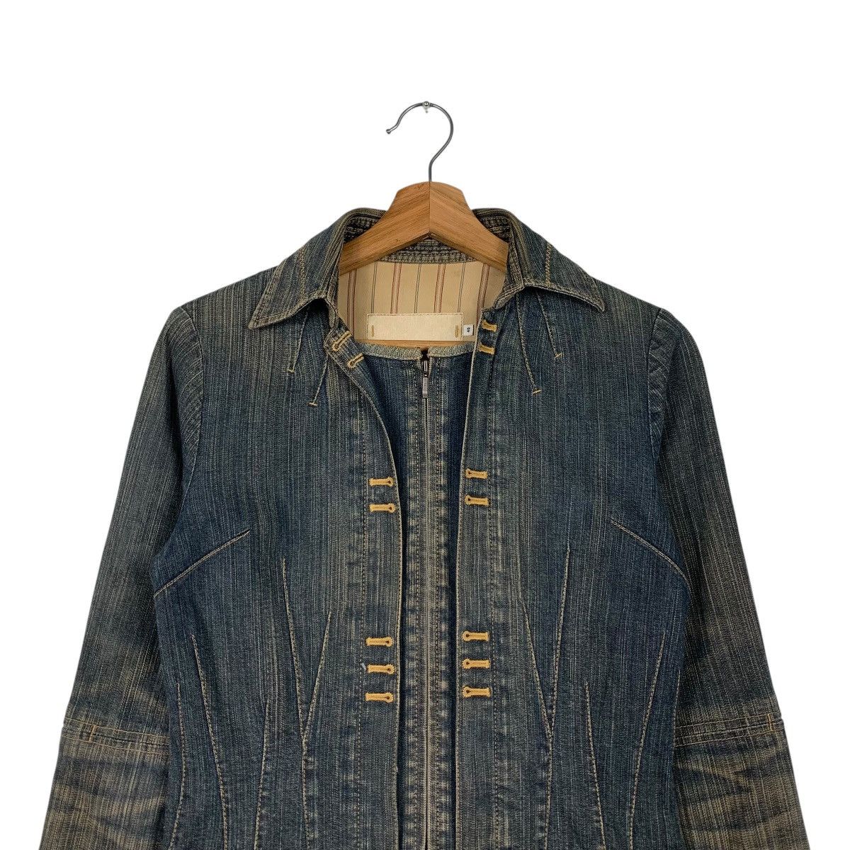 Japanese Brand Trashed Zipper Jeans Jacket Womens Denim Jacket #2061-C89 Size XS / US 0-2 / IT 36-38 - 2 Thumbnail