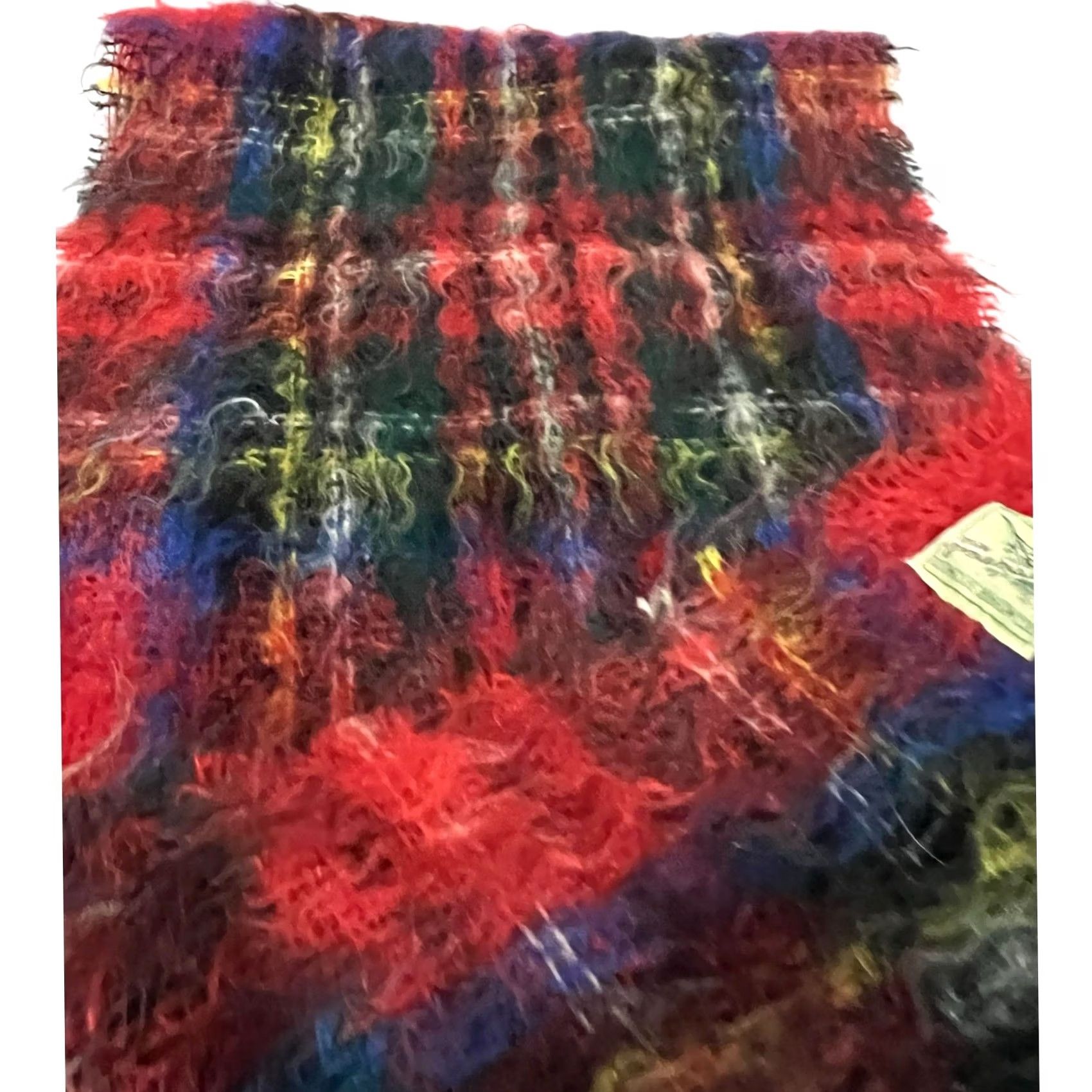 Vintage VINTAGE Yarrowvale Mohair Wool Scarf Woven in Scotland Red Green Plaid 48 X 10 In Mens Womens Size ONE SIZE - 5 Thumbnail