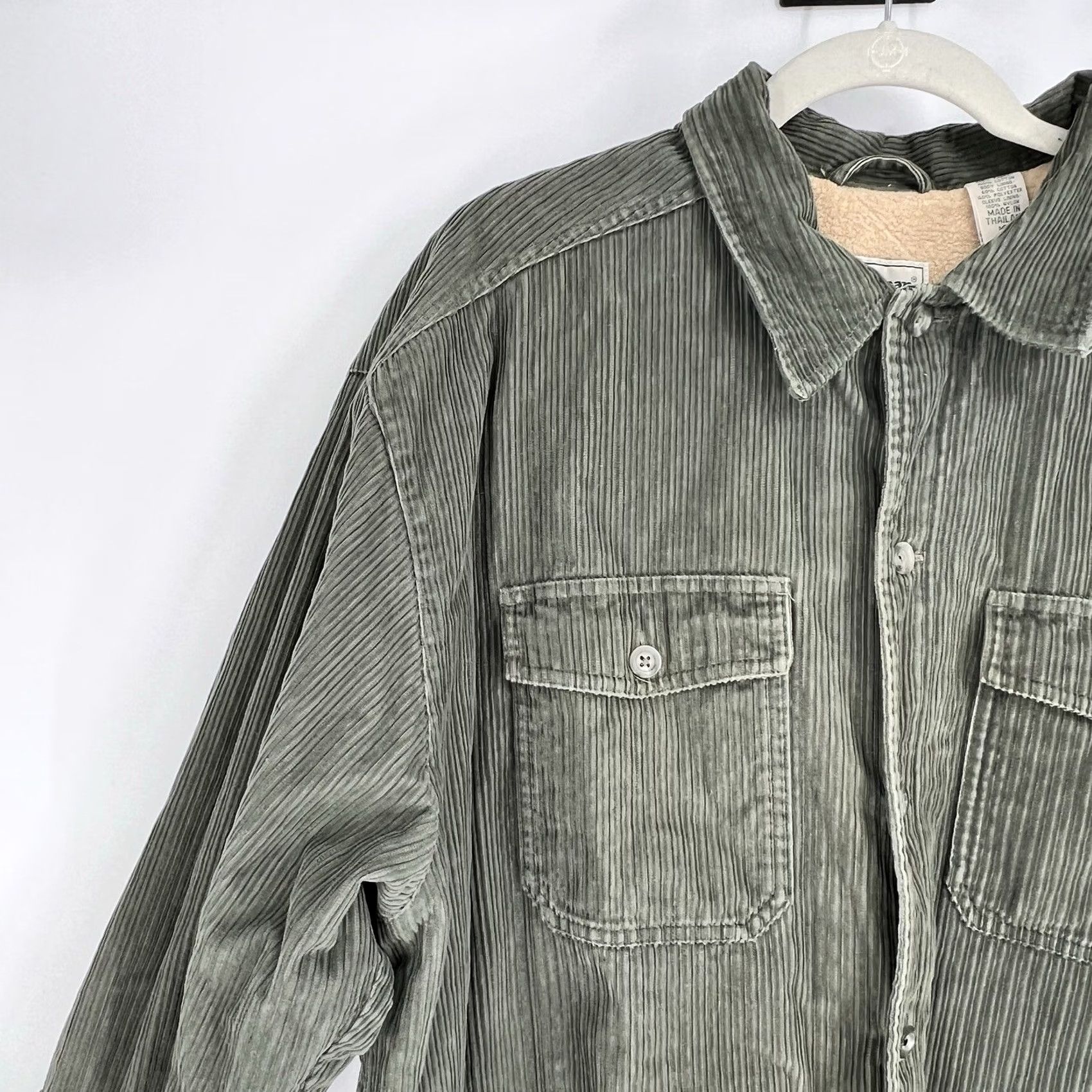 Vintage VINTAGE L.L. Bean Jacket Shirt Corduroy Fleece Lined Sherpa Green XL Mens Size US XL / EU 56 / 4 - 4 Thumbnail