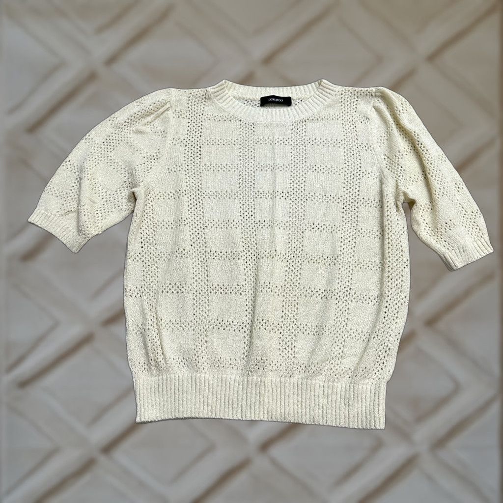 Vintage Dokotoo Blouse Womens M Ivory Knit Top Short Sleeve Crew Neck Classic Size M / US 6-8 / IT 42-44 - 1 Thumbnail