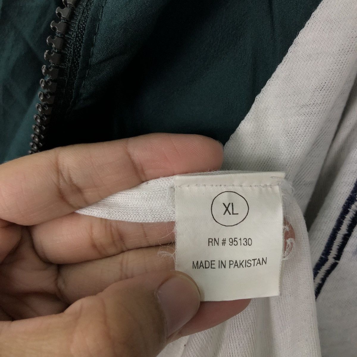 Japanese Brand 🔥90’s VINTAGE TOMMY HILFIGER SURVIVAL JACKET BIG LOGO Size US XL / EU 56 / 4 - 14 Thumbnail