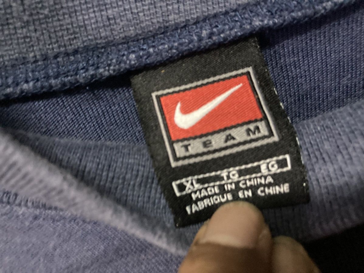 Nike Vintage Nike Long Sleeve T Shirt Size US XL / EU 56 / 4 - 9 Thumbnail