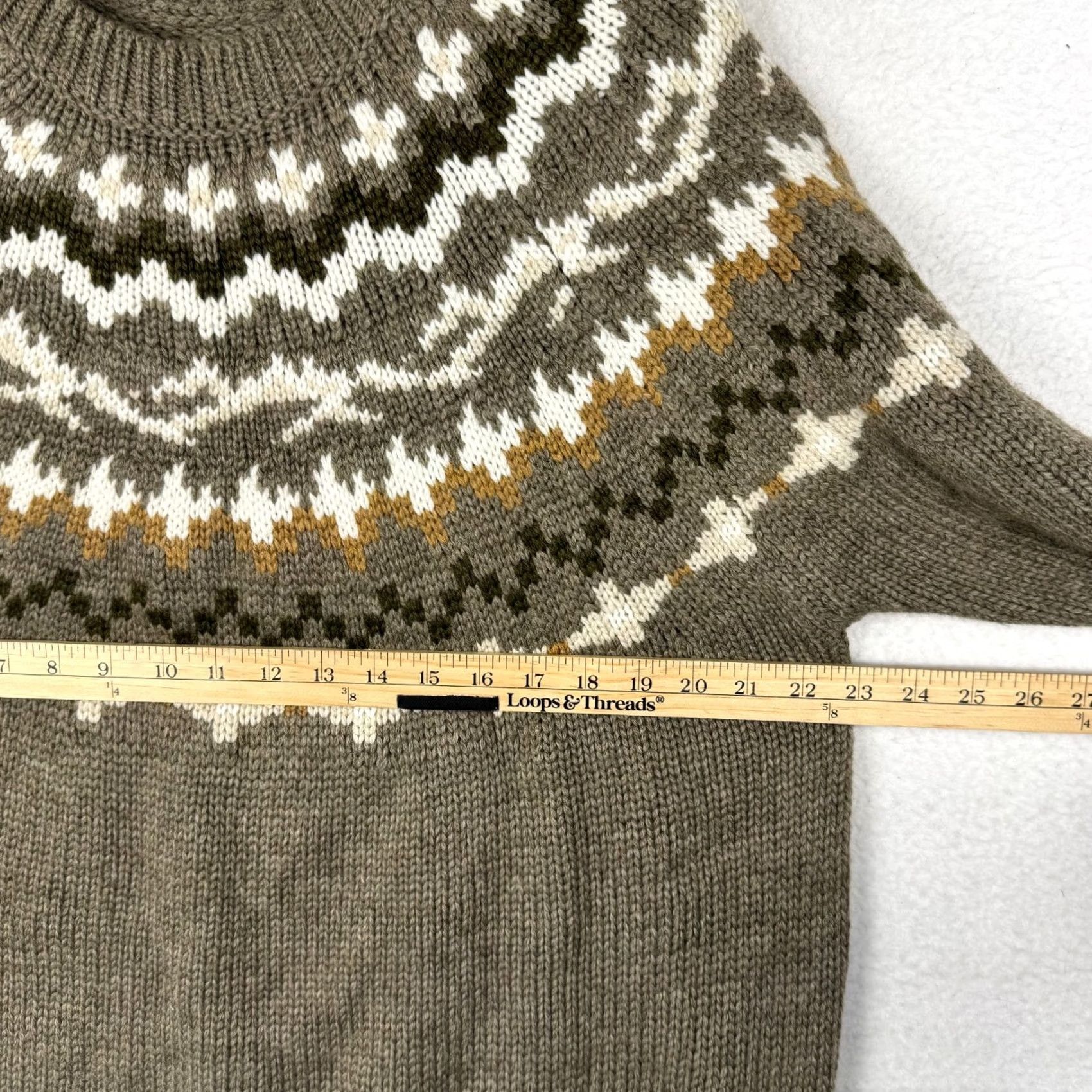 American Eagle Outfitters VINTAGE? No. (Original is new) So: American Eagle Outfitters Sweater Mens L Crew Neck Brown Knit Fair Isle Pullover Knit Winter Fall Casual Size US L / EU 52-54 / 3 - 5 Thumbnail