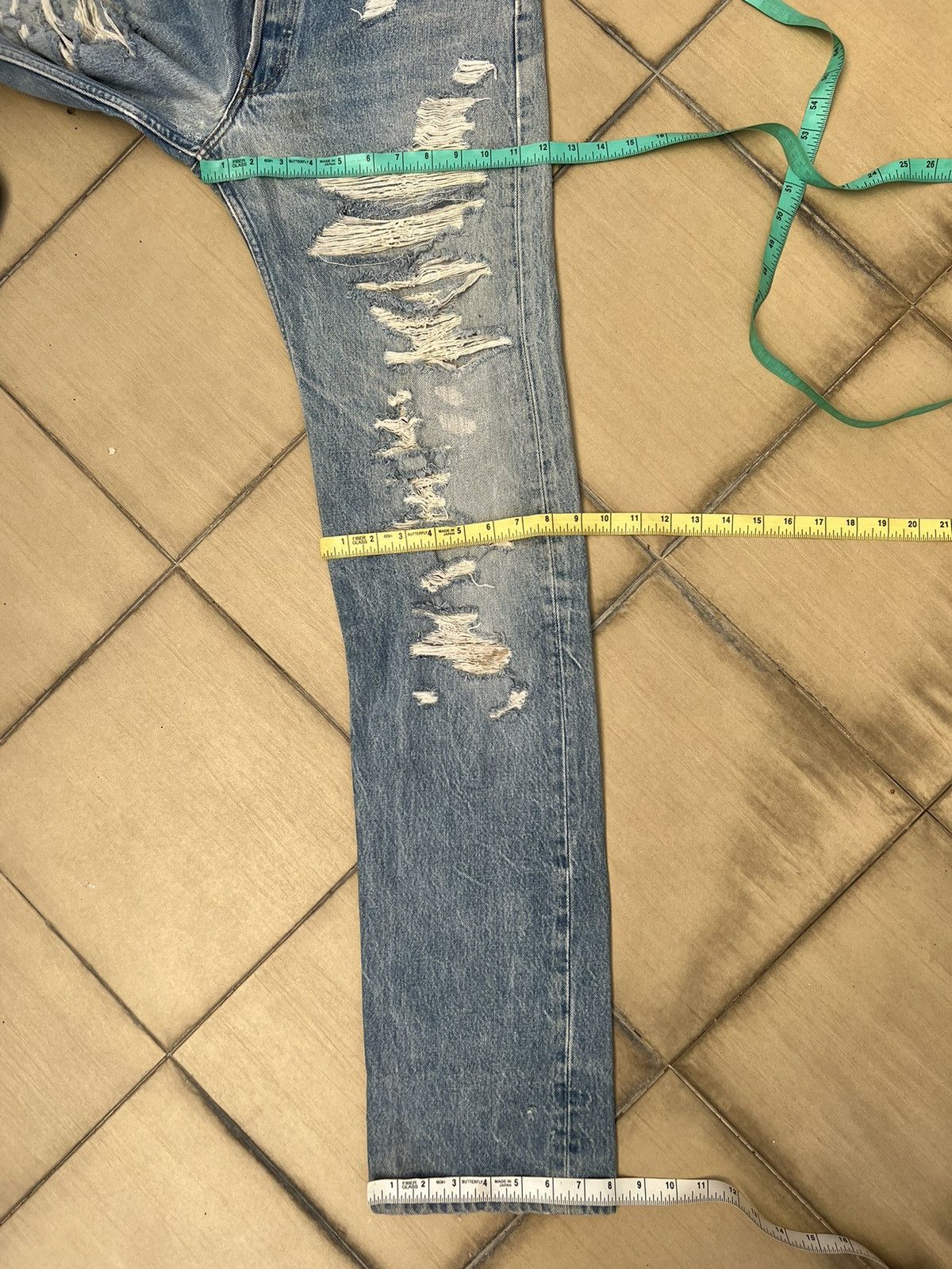 Levi's Vintage Levi's 501 Jeans Ripped Distressed Patchwork Denim Size US 33 - 4 Thumbnail