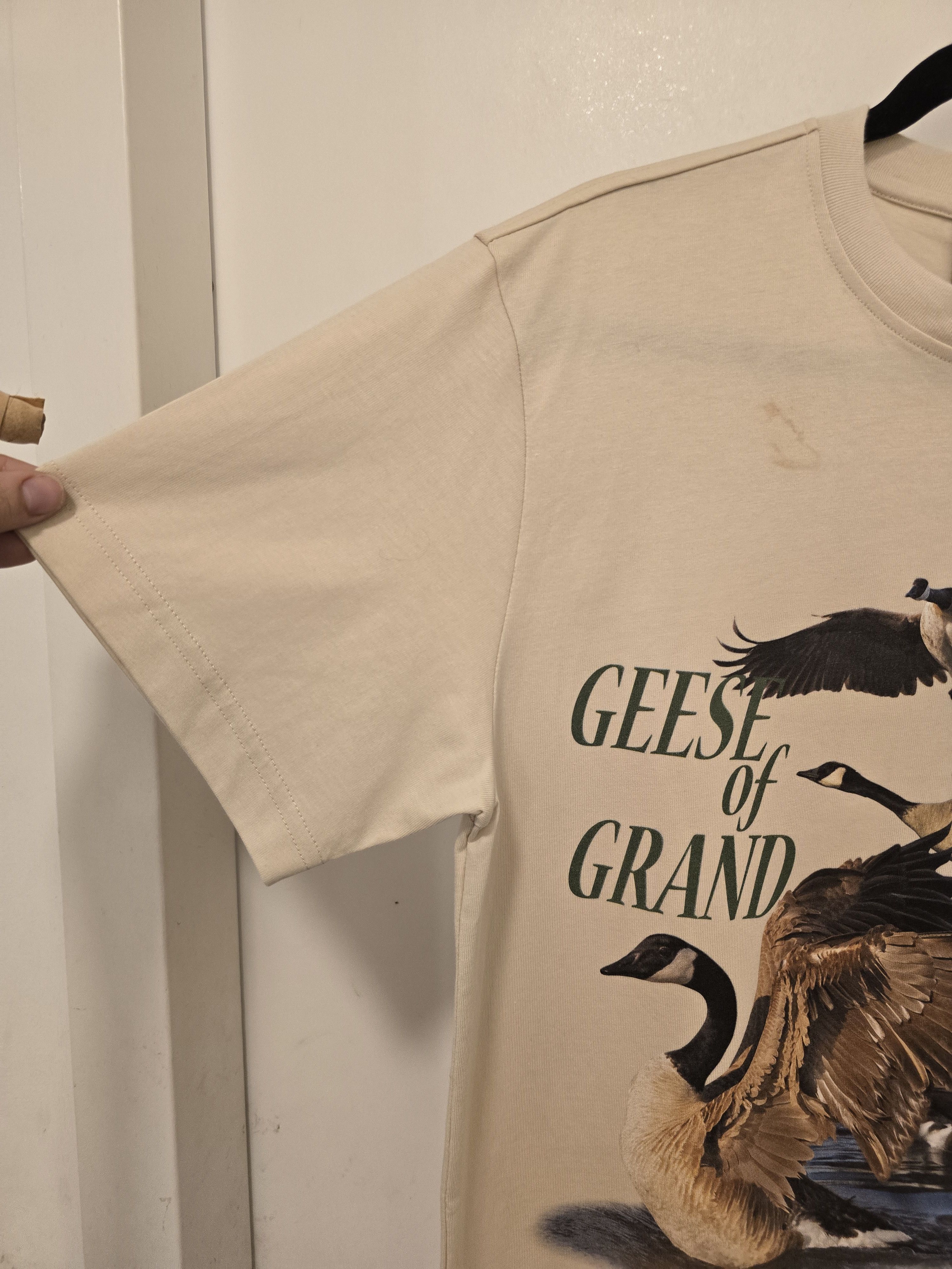 Other Grand Collection Beige Geese of Grand M Cotton T-Shirt Size US M / EU 48-50 / 2 - 10 Thumbnail