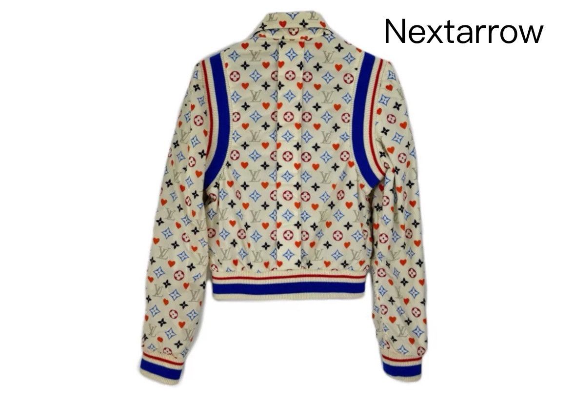 Louis Vuitton Black and white long Louis Vuitton with colorful jacket Size US S / EU 44-46 / 1 - 2 Thumbnail