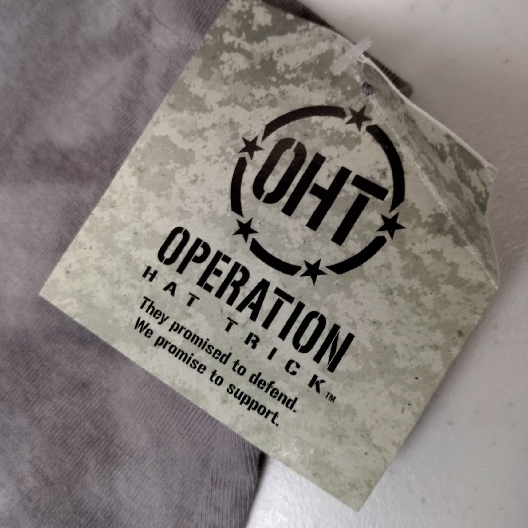 The Mountain VINTAGE The Mountain Operation Hat Trick Shirt L Gray Cotton Short Sleeve Crew Neck Military Art Jason Bullard USA Soldier 2016 Mens Size US L / EU 52-54 / 3 - 7 Thumbnail