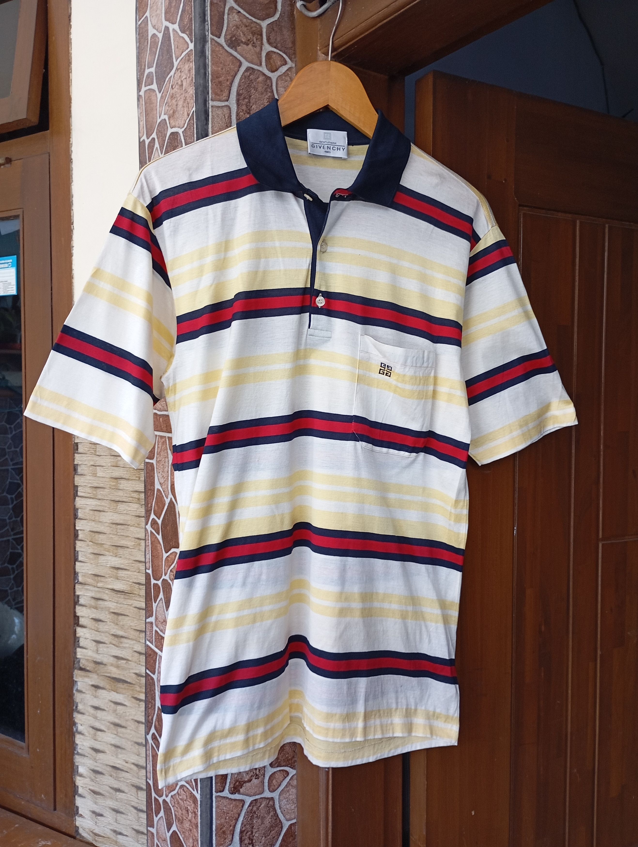Givenchy Givenchy gentlemen vintage🔥 Size US M / EU 48-50 / 2 - 1 Thumbnail