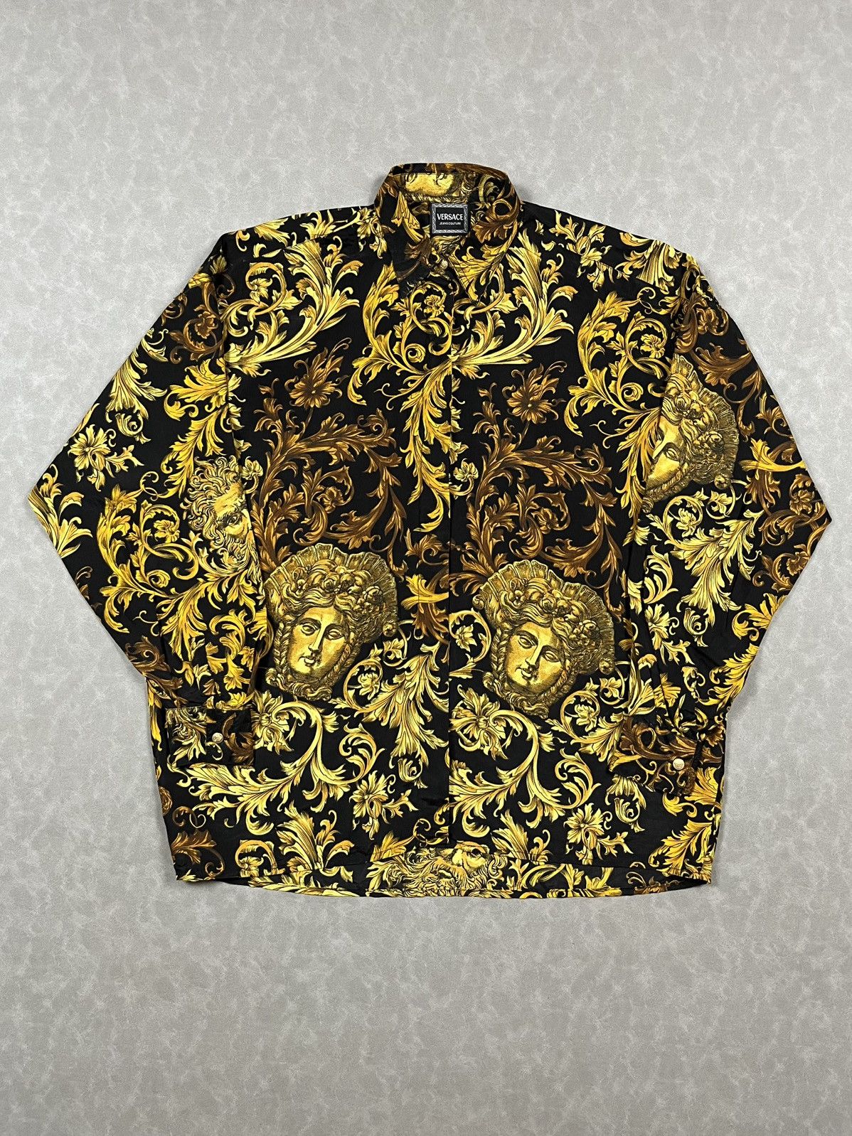 Versace Jeans Couture 90s Versace baroque silk Size US L / EU 52-54 / 3 - 1 Thumbnail