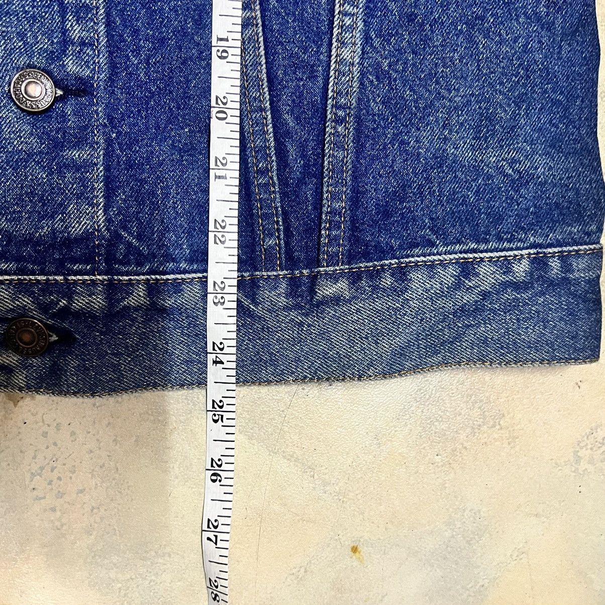 Levi's Vintage Levis Distressed Denim Jacket Size US M / EU 48-50 / 2 - 13 Thumbnail