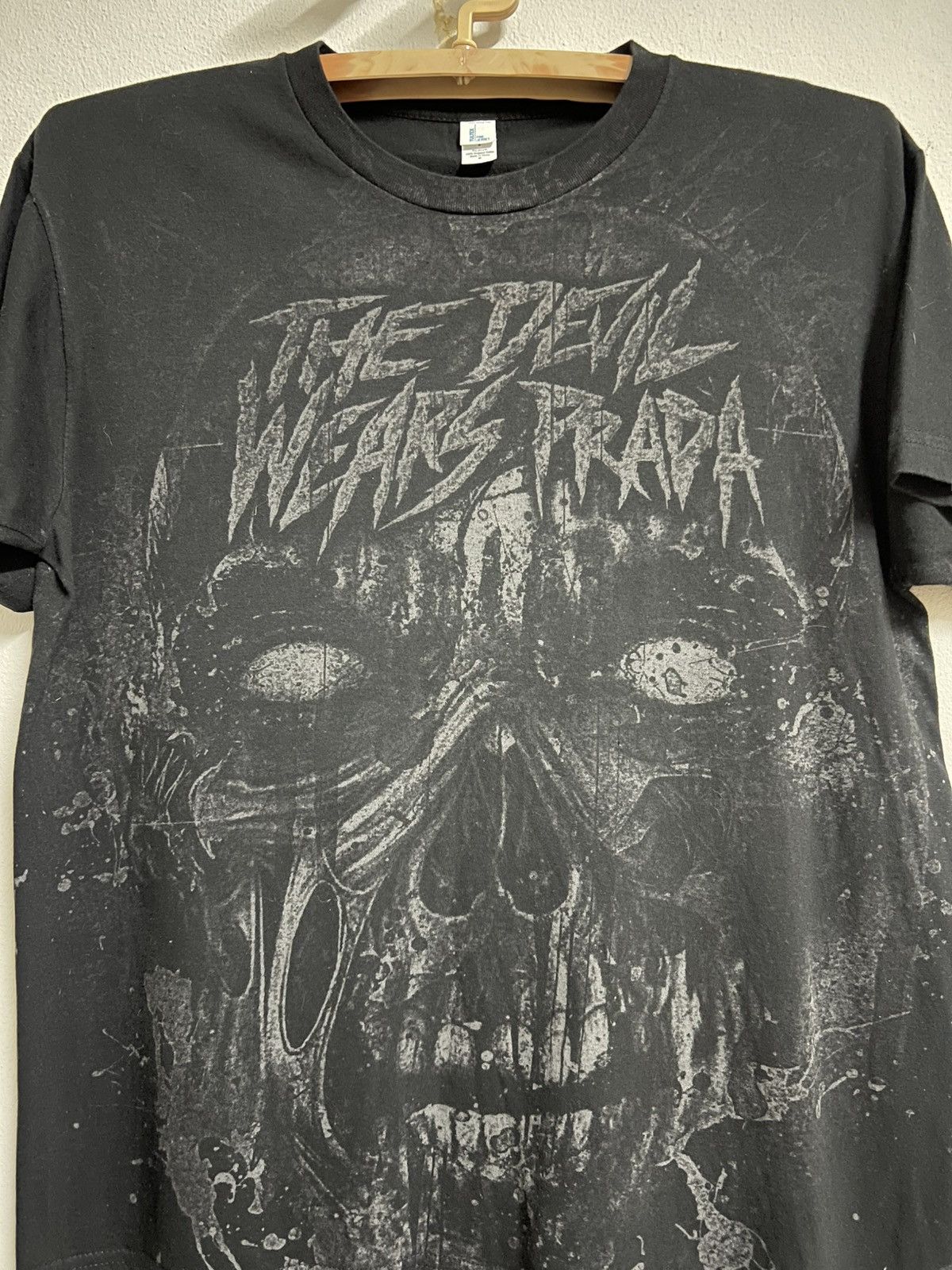 Band Tees The Devil Wears Prada Skull Tee Faded Distressed M Size US M / EU 48-50 / 2 - 1 Thumbnail