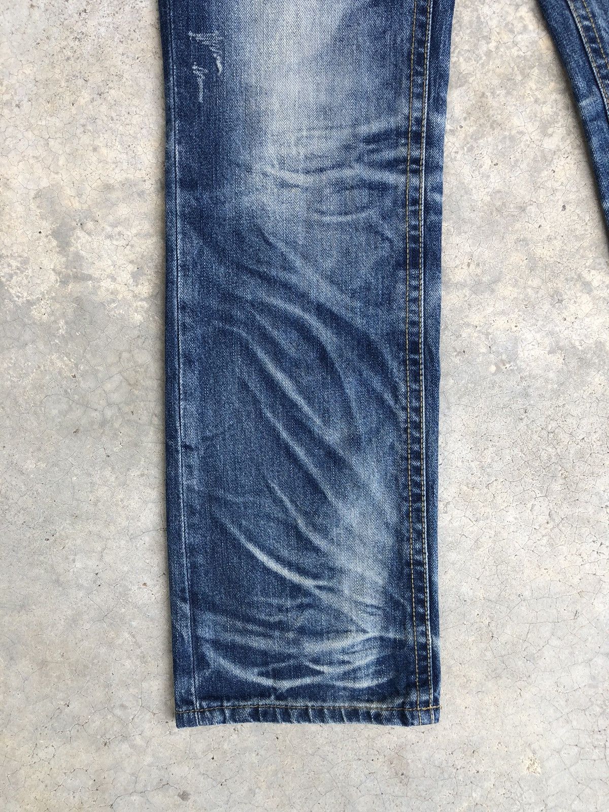 Japanese Brand Yoshitomo Nara Lolita Distressed Jeans Size US 31 - 6 Thumbnail