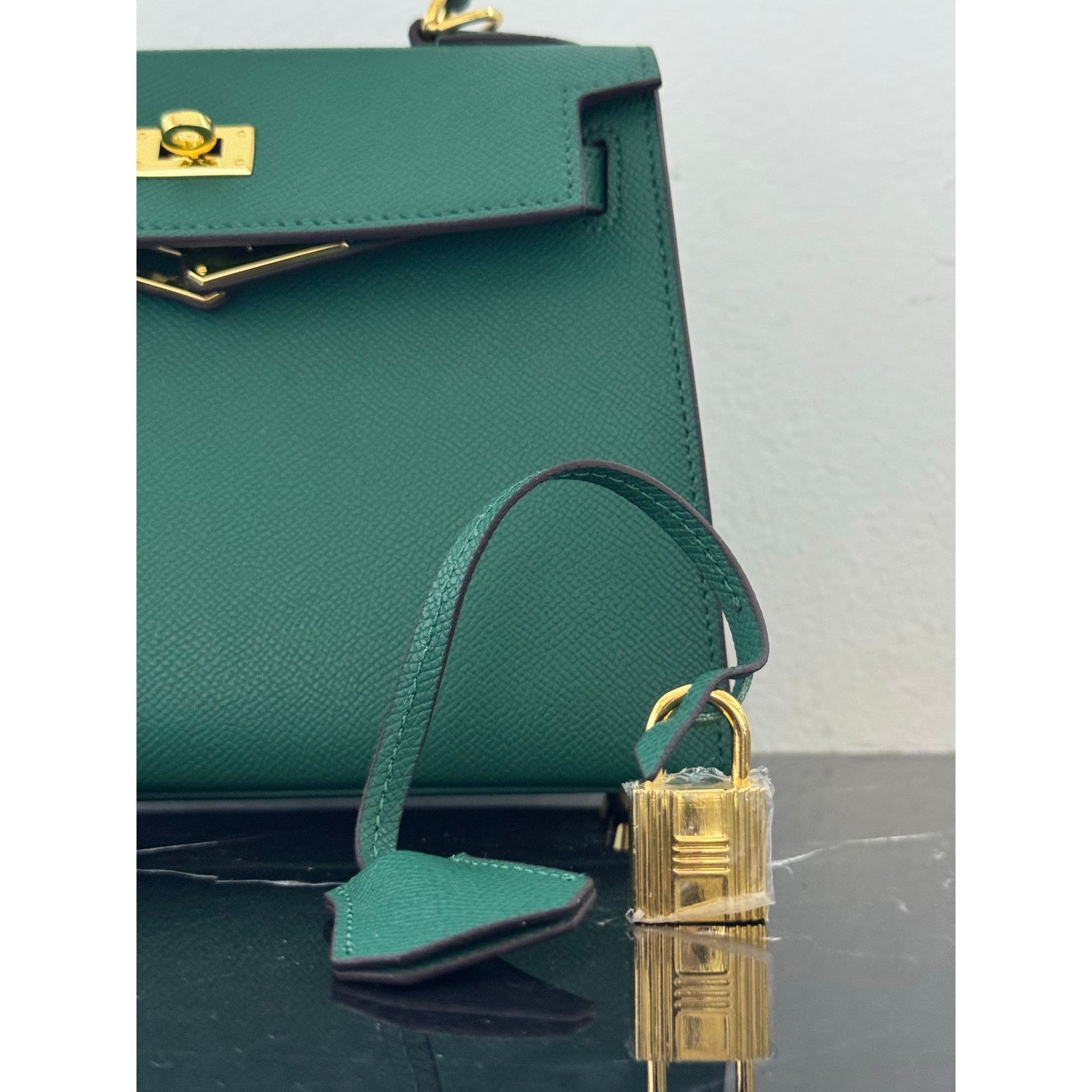 Other Emerald Green “Kelly-Style” Top Handle Bag Size ONE SIZE - 9 Thumbnail