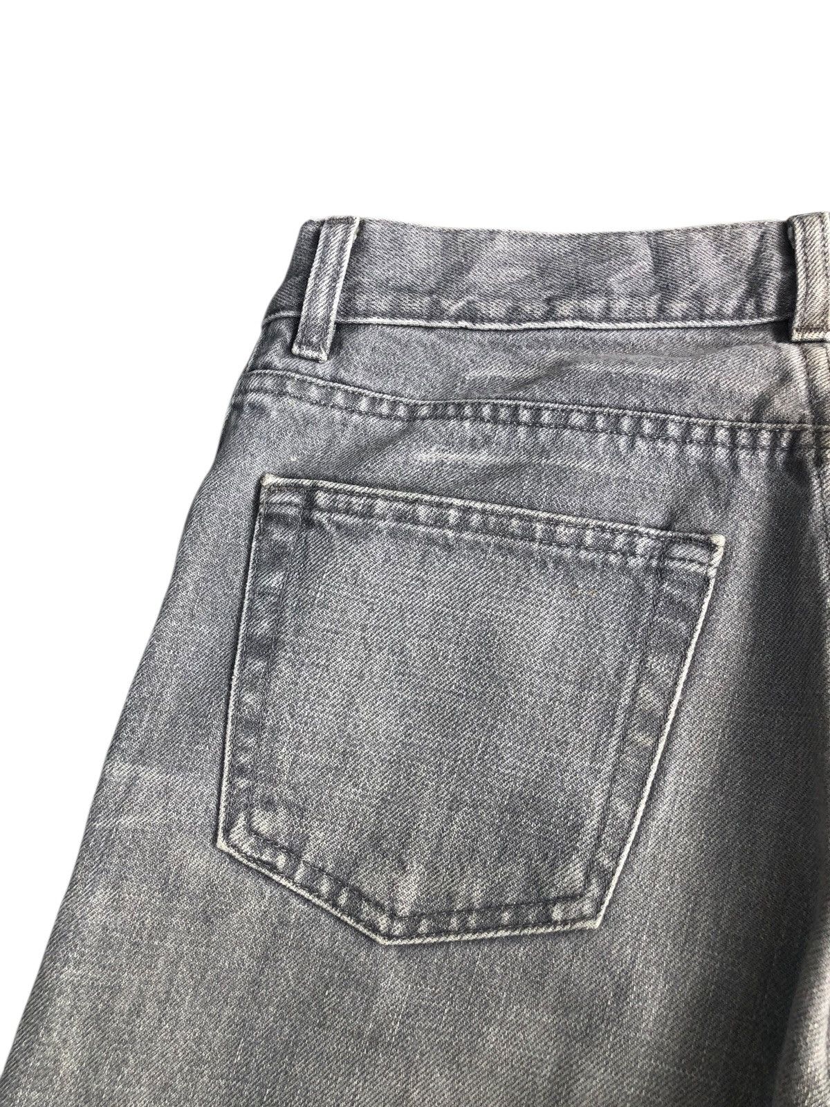 Helmut Lang Helmut Lang Classic Denim Classic Cut Distressed Jeans Size US 30 / EU 46 - 15 Thumbnail