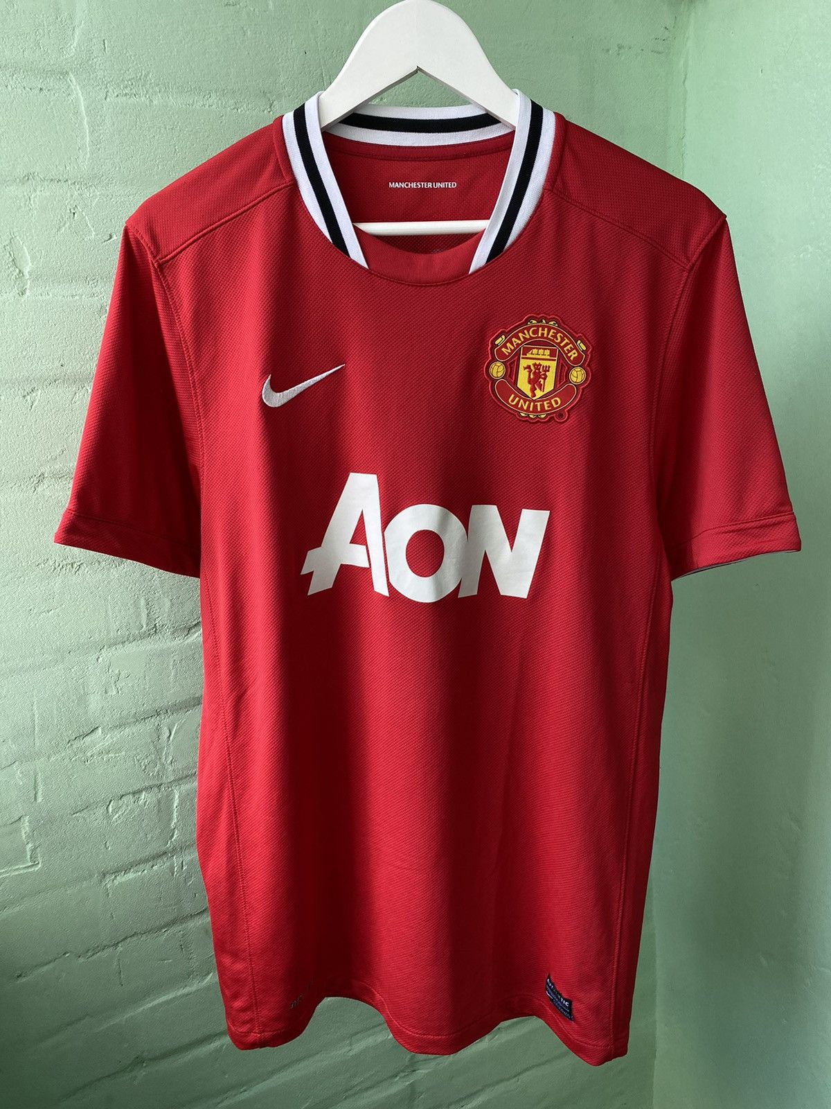 Nike Blokecore Nike Manchester United 2011/2012 Home Jersey Size US L / EU 52-54 / 3 - 5 Thumbnail