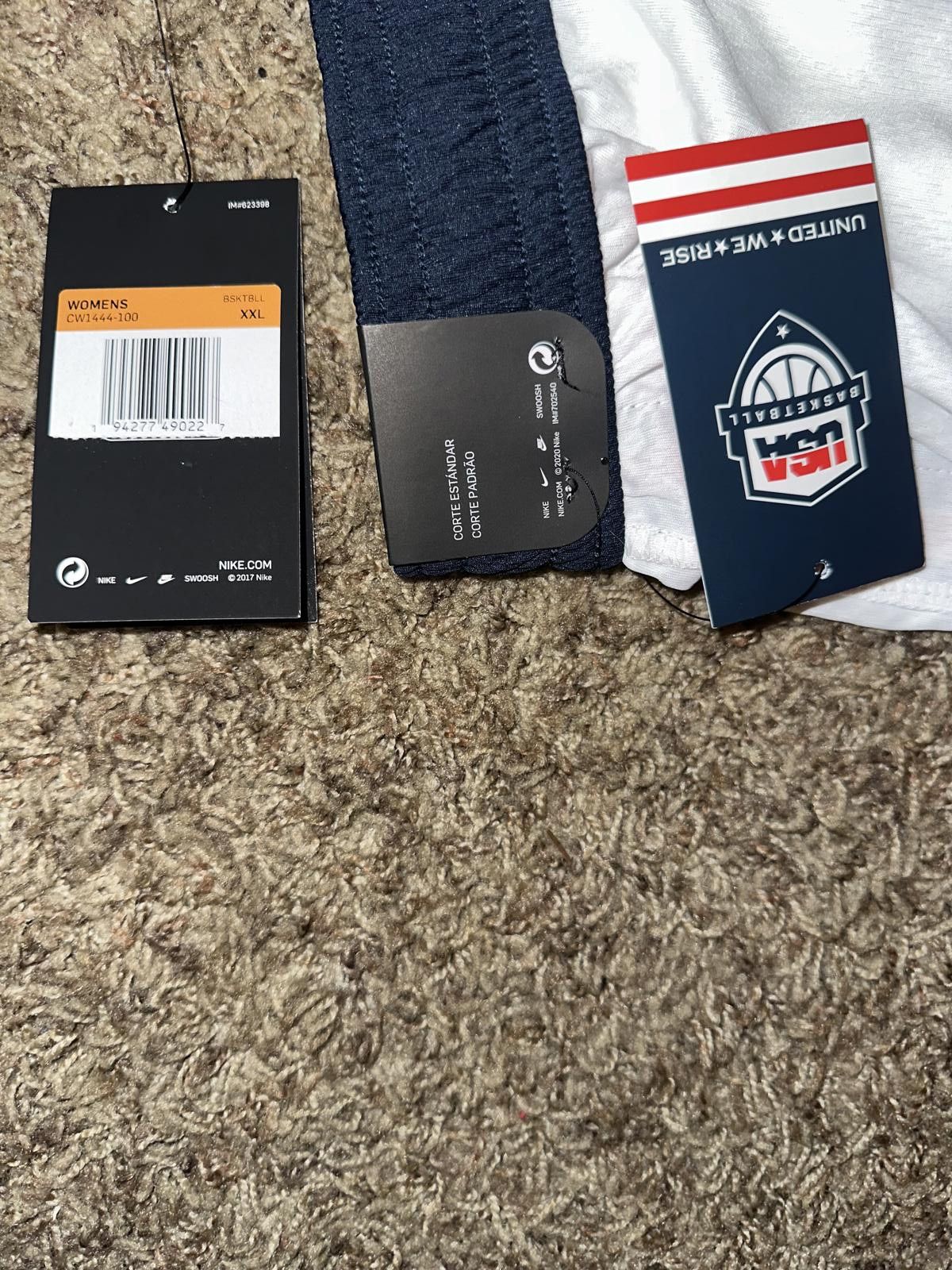 Nike Nike Women’s USA Basketball Shorts Size 42" / US 20 - 10 Thumbnail