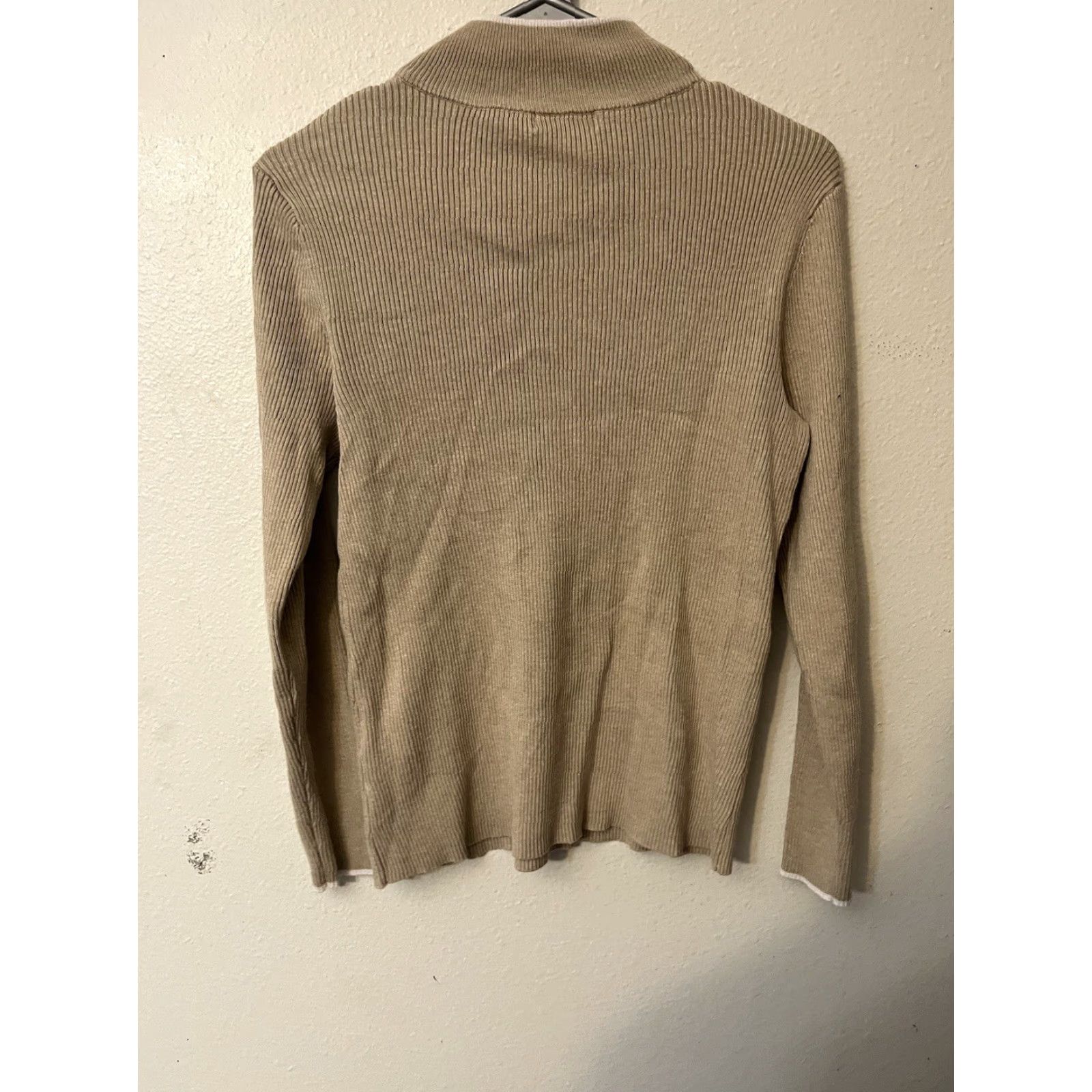 Calvin Klein Calvin Klein Mock Neck Sweater With Gold Buttons On Shoulder Size S Beige Women Pullover Knit Casual Size S / US 4 / IT 40 - 3 Thumbnail