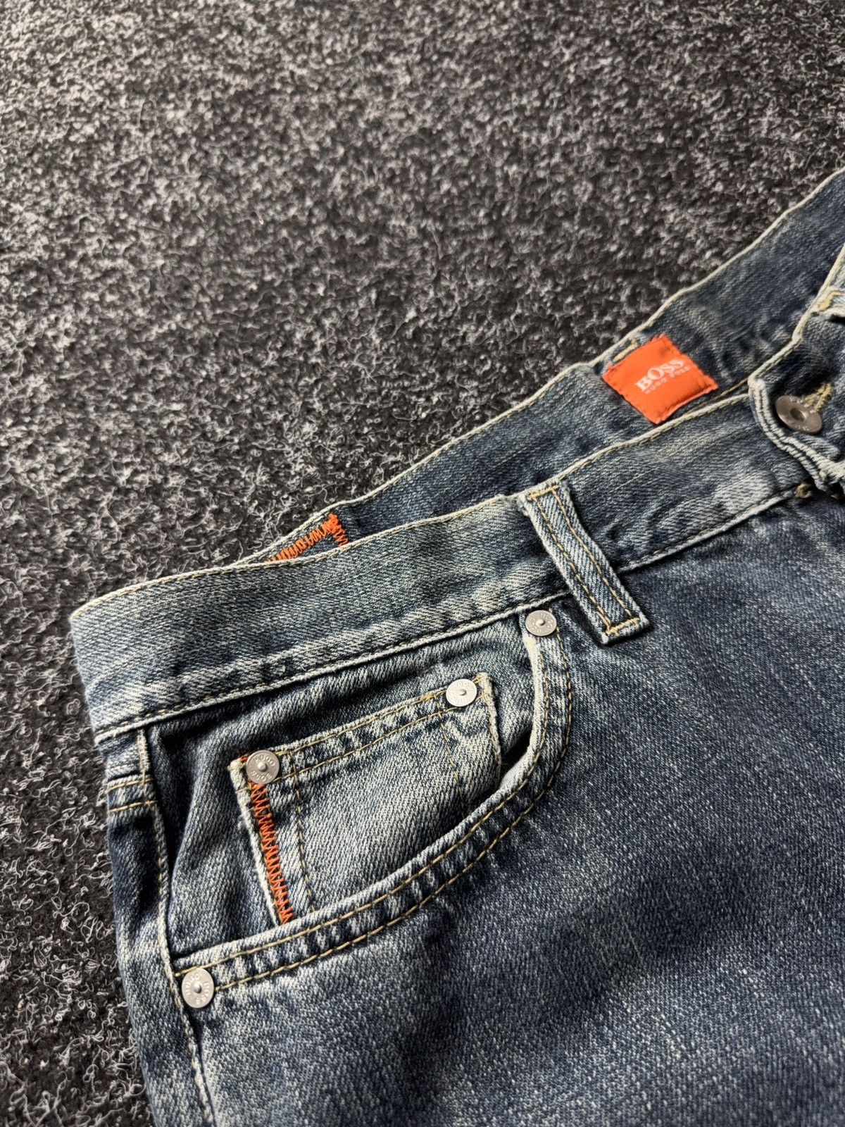 Hugo Boss Vintage 00s Distressed Hugo Boss Orange Blue Denim Jeans Size US 34 / EU 50 - 11 Thumbnail