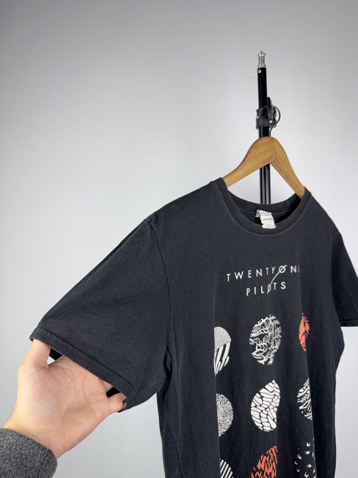 Band Tees 00s Twenty One Pilots Large Blurryface Tour T Shirt Vintage Size US L / EU 52-54 / 3 - 5 Thumbnail
