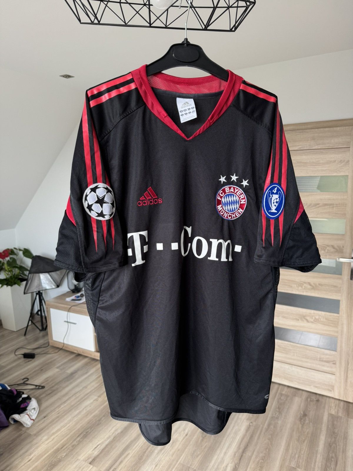 Adidas × Vintage Adidas Bayern Munich 2004/05 3rd Kit Champions League bloke Size US M / EU 48-50 / 2 - 1 Thumbnail
