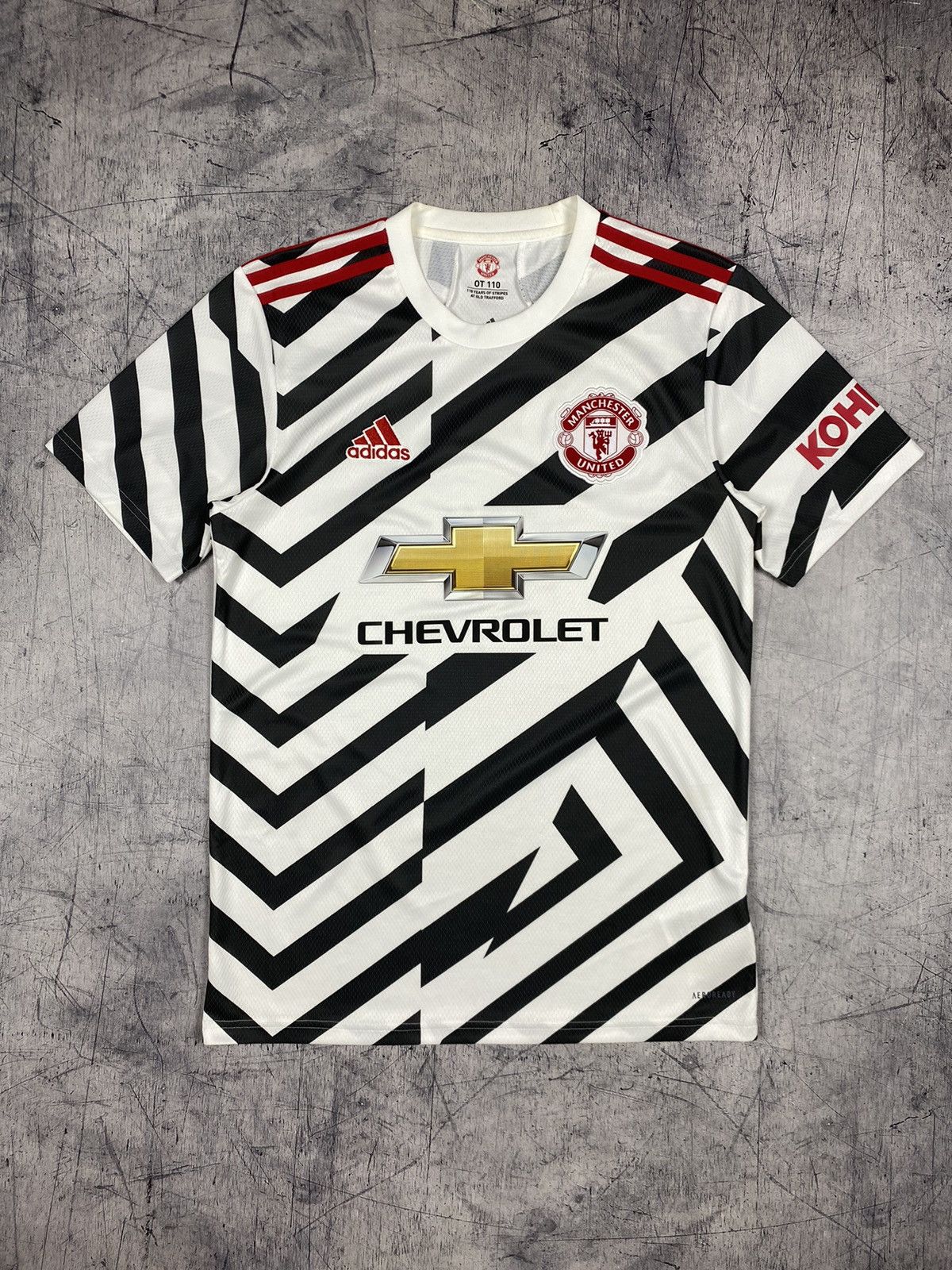 Adidas Adidas Manchester United 2021 - 2022 Soccer Jersey Size US S / EU 44-46 / 1 - 2 Thumbnail