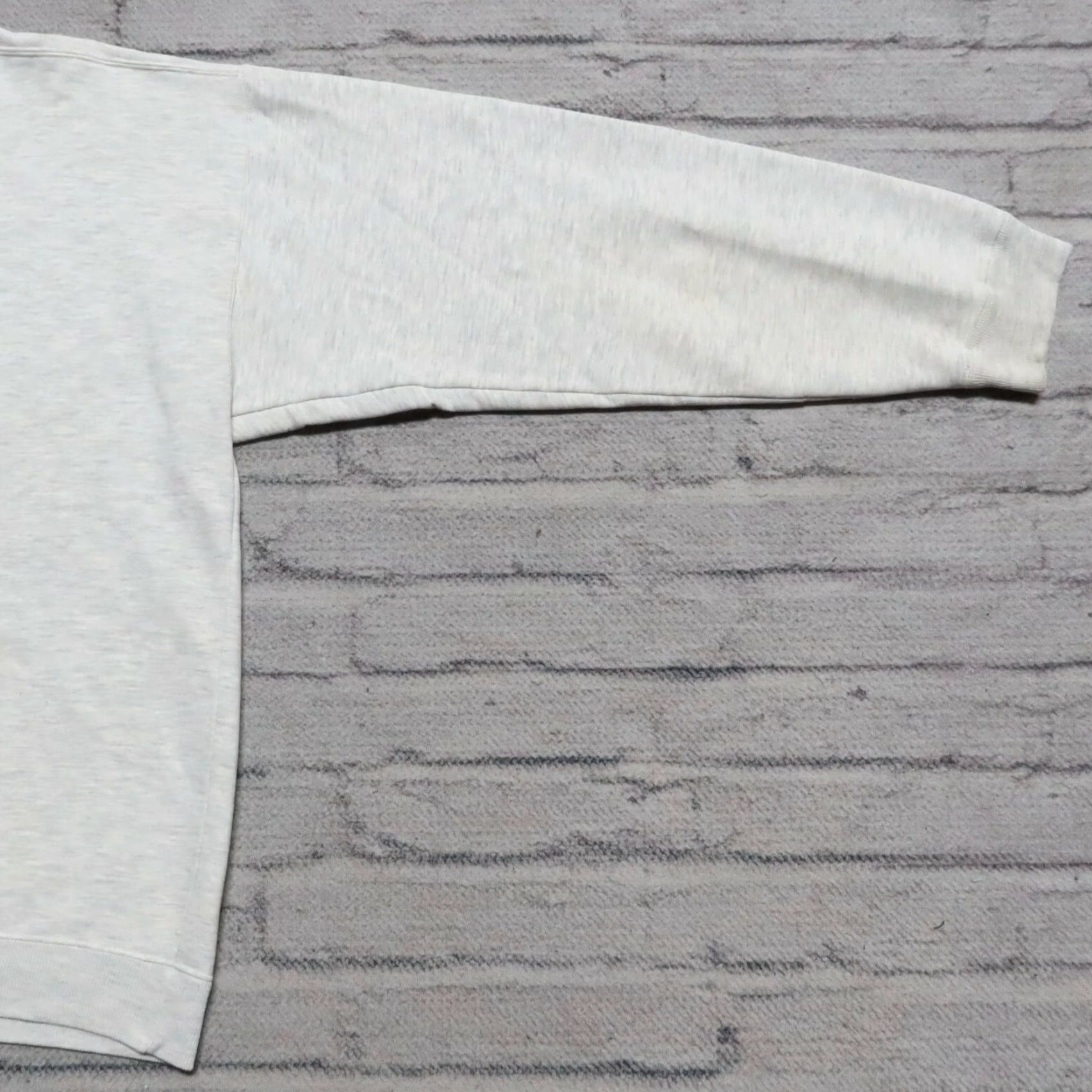Gap Vintage Gap Sweatshirt V Crew Neck M Heather Mens Size US M / EU 48-50 / 2 - 6 Thumbnail
