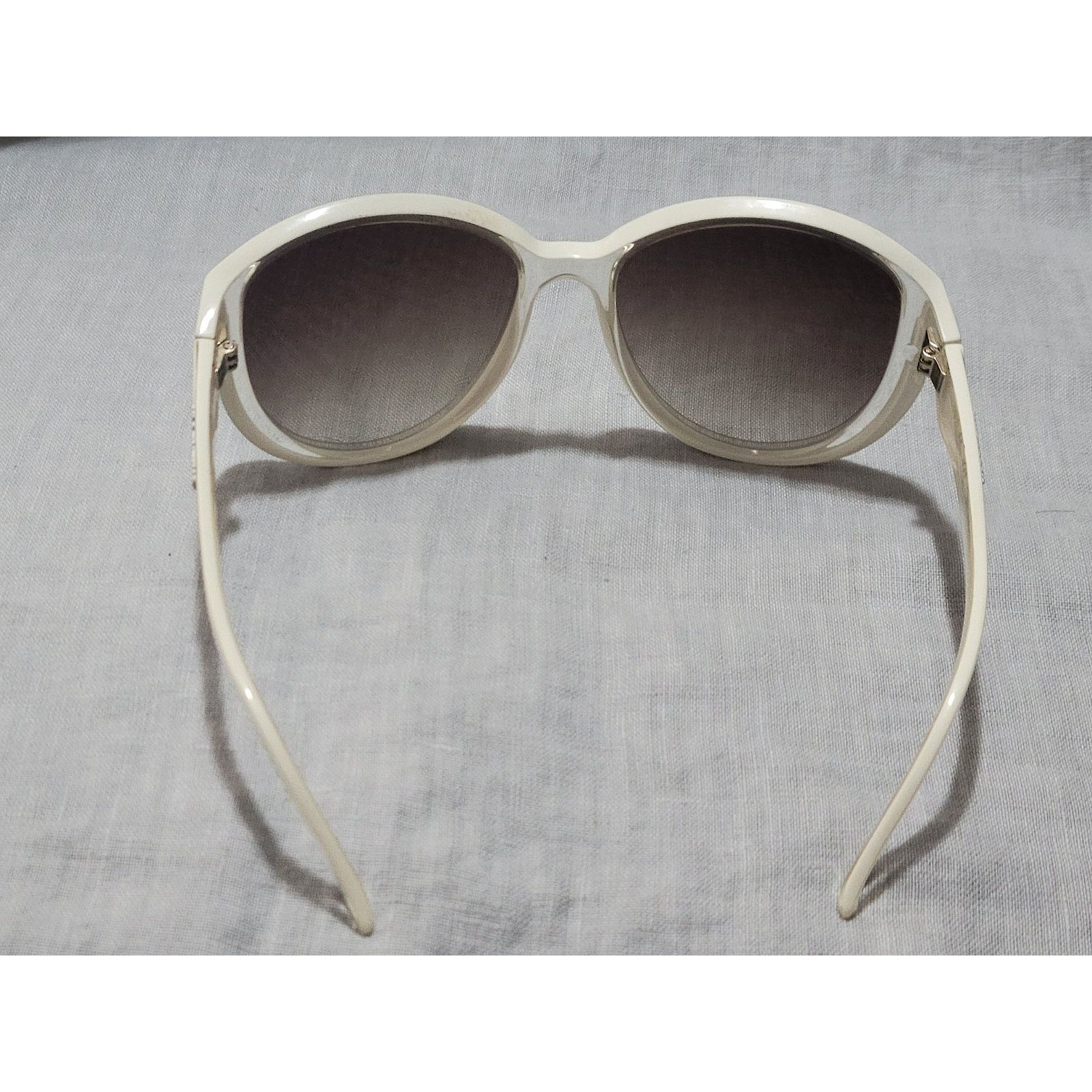 Valentino Valentino 5700/S Women White Sunglasses 57-18-125 Size ONE SIZE - 3 Thumbnail