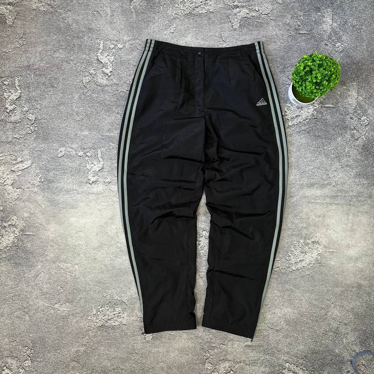 Adidas Vintage 90s Adidas Nylon Windbreaker Track Pants Men's Size US 35 - 1 Thumbnail