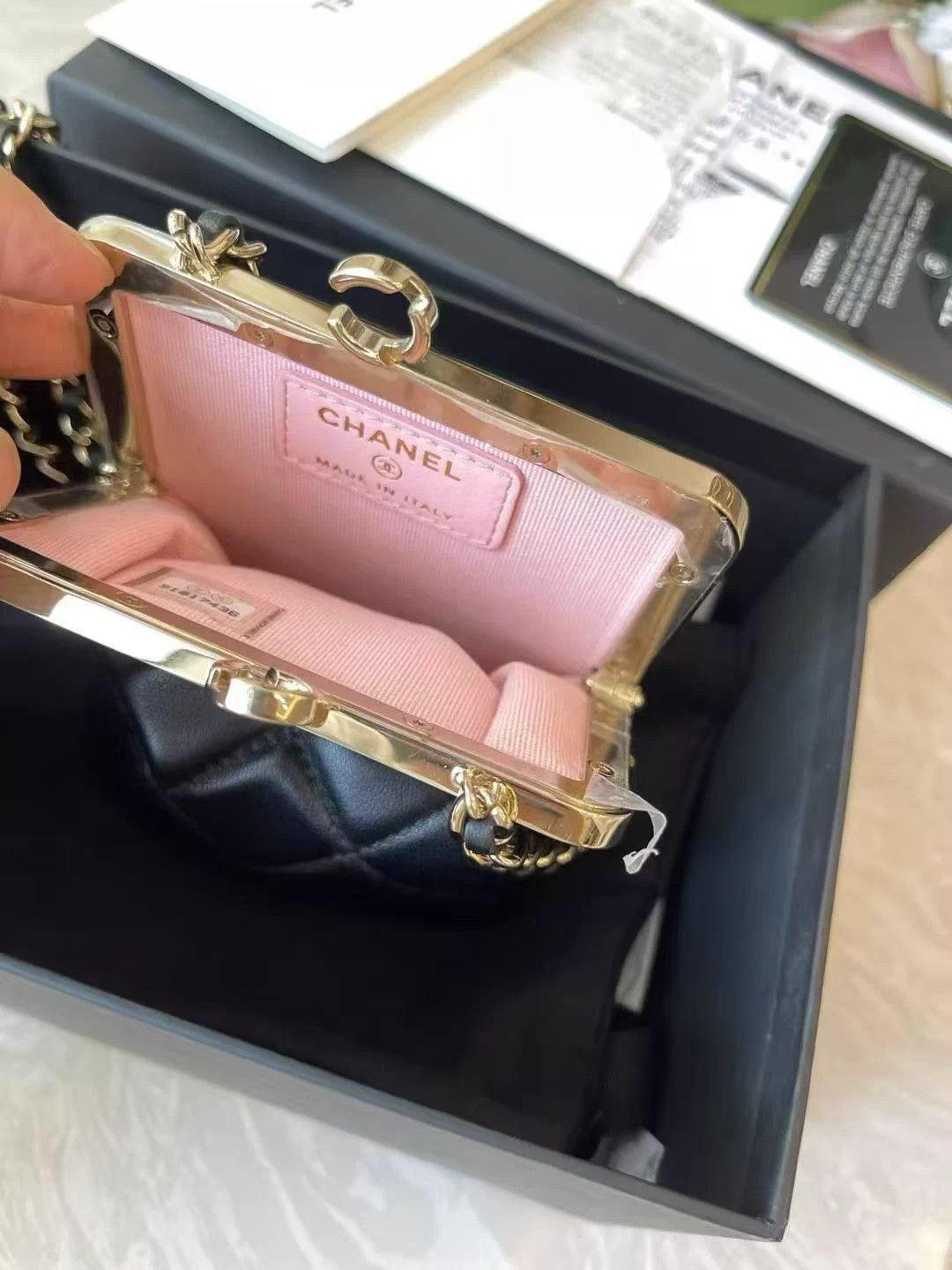 Chanel Chanel 22C Acrylic Black Clutch with Chain Evening Full Set Size ONE SIZE - 3 Thumbnail