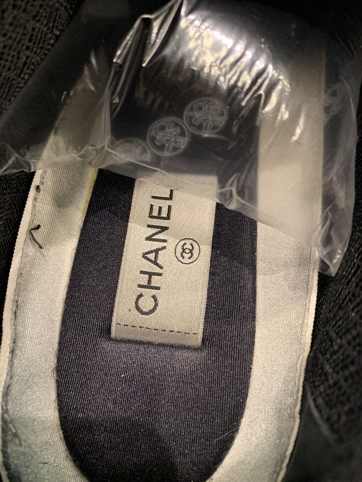Chanel Chanel nylon sneaker Size US 11 / EU 44 - 13 Thumbnail