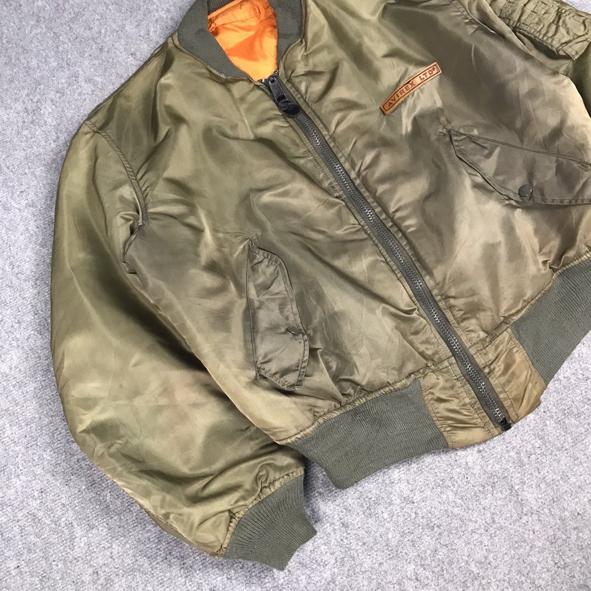 Avirex AVIREX MA-1 VF-117 PRIVATEERS SUN FADED BOMBER JACKET Size US L / EU 52-54 / 3 - 5 Thumbnail