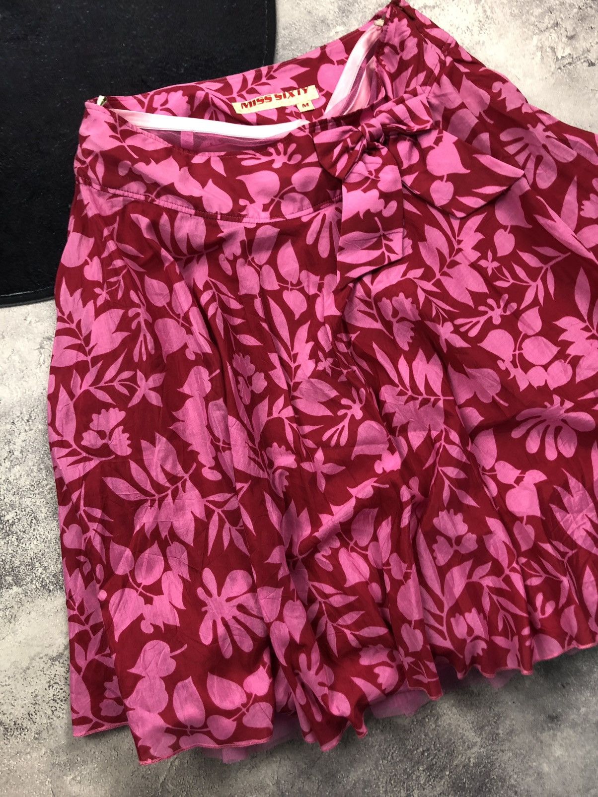 Miss Sixty MISS SIXTY Hype Crazy Y2k Streetwear With a big Bow M Size Size 28" / US 6 / IT 42 - 3 Thumbnail