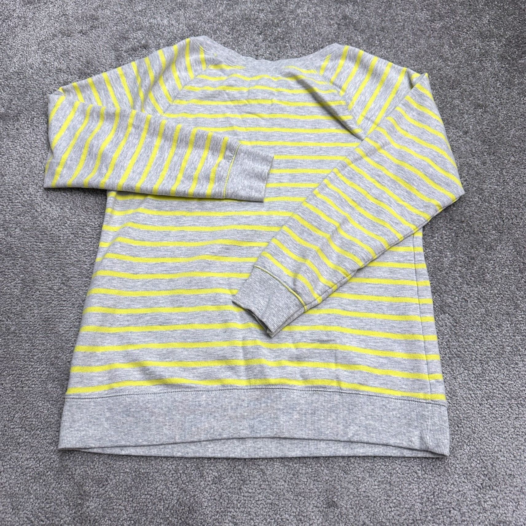 Old Navy Old Navy Sweatshirt Womens Medium Gray Yellow Raglan Round Neck Pullover Casual Size M / US 6-8 / IT 42-44 - 2 Thumbnail
