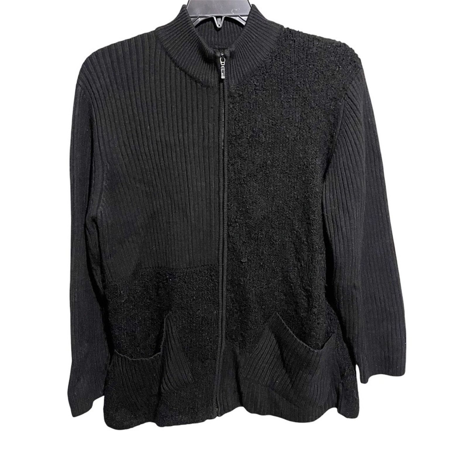 Chicos Chicos Design Sz 3 Black Zip Up Cardigan Size XS / US 0-2 / IT 36-38 - 1 Thumbnail