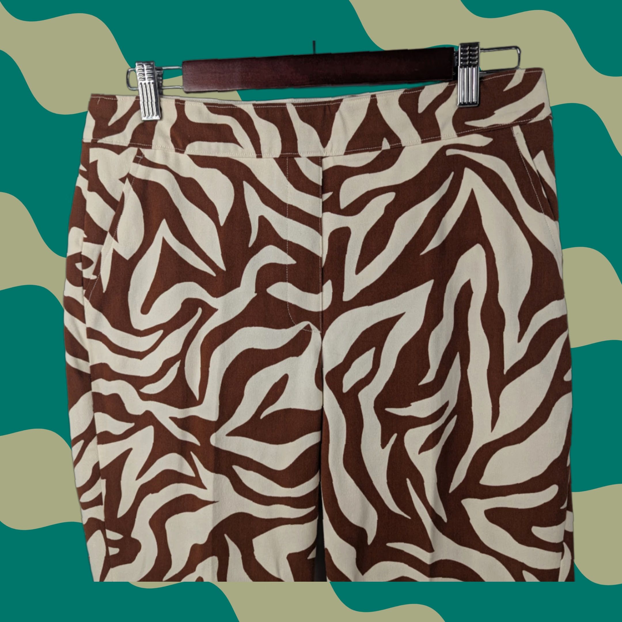 Spanx Spanx On the Go Zebra Stripe Printed Polished Ankle Slim Straight Pants Size M Size 32" / US 10 / IT 46 - 1 Thumbnail