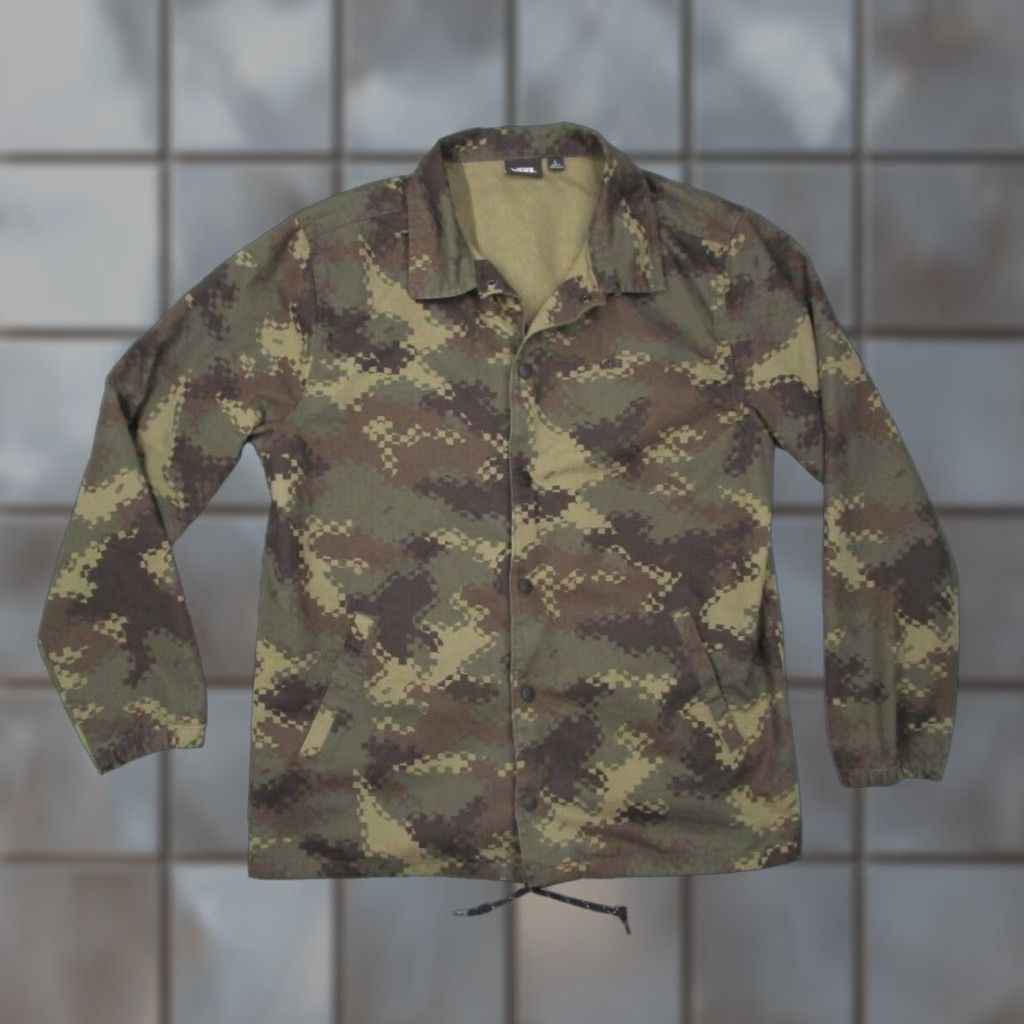 Vans VANS Jacket Mens Large Green Pixel Camo Snap Up Canvas Outdoor Skate Work Size US L / EU 52-54 / 3 - 1 Thumbnail