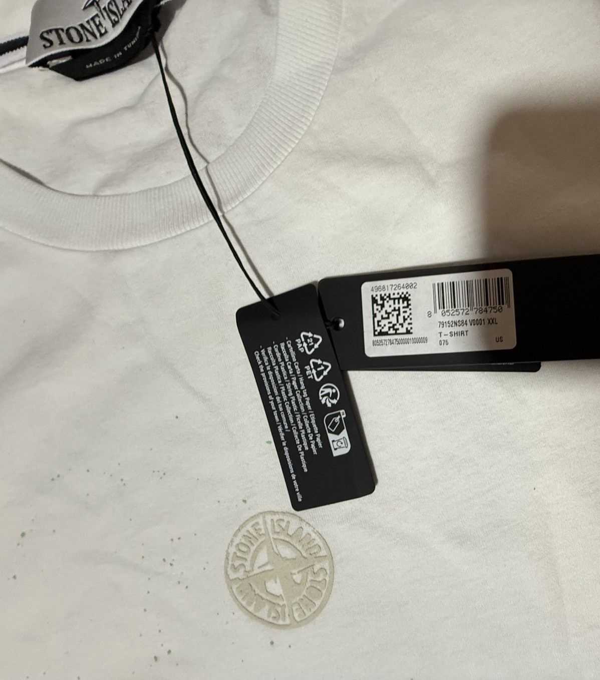 Stone Island Stone Island Paint Splatter Embroidered Chest Logo White Tee Size US XXL / EU 58 / 5 - 5 Thumbnail
