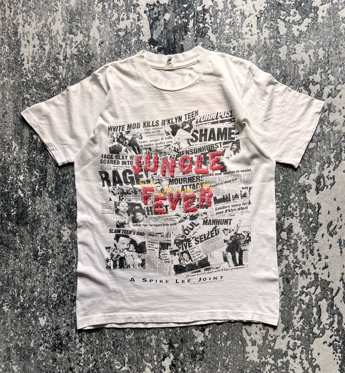 Hanes Vtg 90s Spike Lee Jungle Fever Movie Tshirt Size US M / EU 48-50 / 2 - 1 Thumbnail