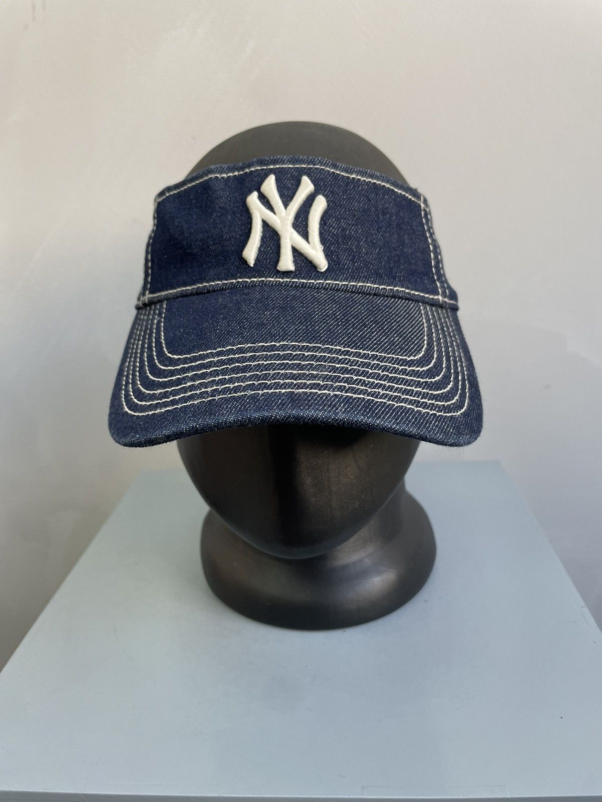 New York Yankees × Vintage VINTAGE NEW YORK YANKEES HAT CAP Y2K VISOR HYPE Size ONE SIZE - 2 Thumbnail