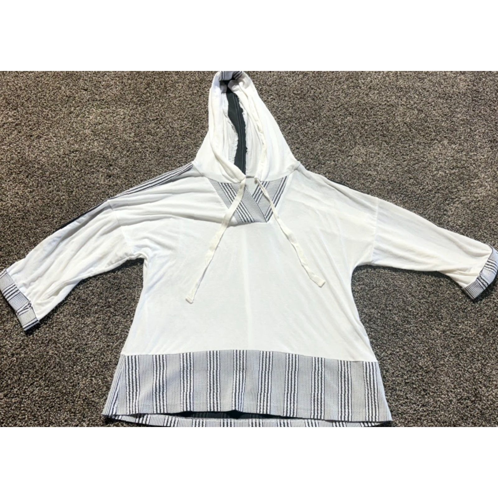 Vintage POL Striped Lightweight Hoodie Pullover Shirt Womens Small White Black Long Sleeve Pullover Activewear USD Size S / US 4 / IT 40 - 2 Thumbnail